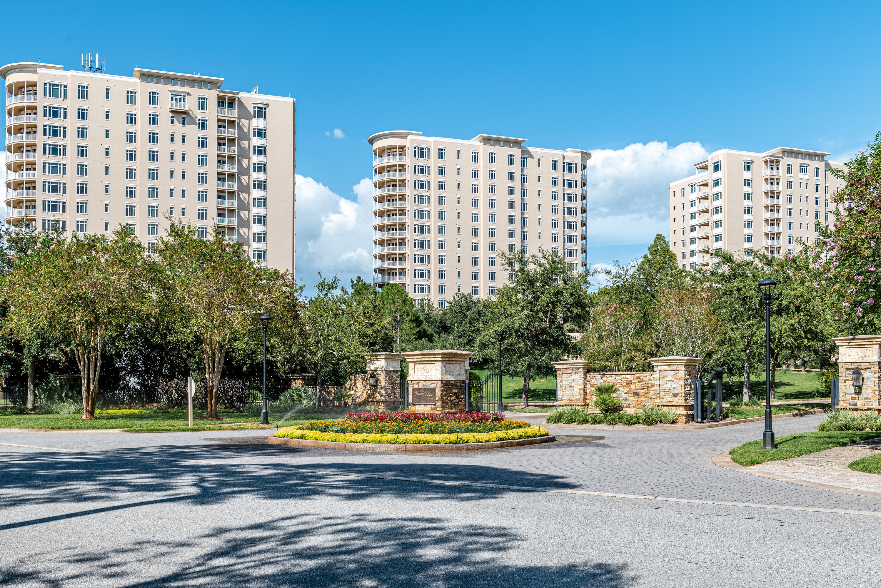 ONE WATER PLACE AT KELLY PLANTATION - Residential