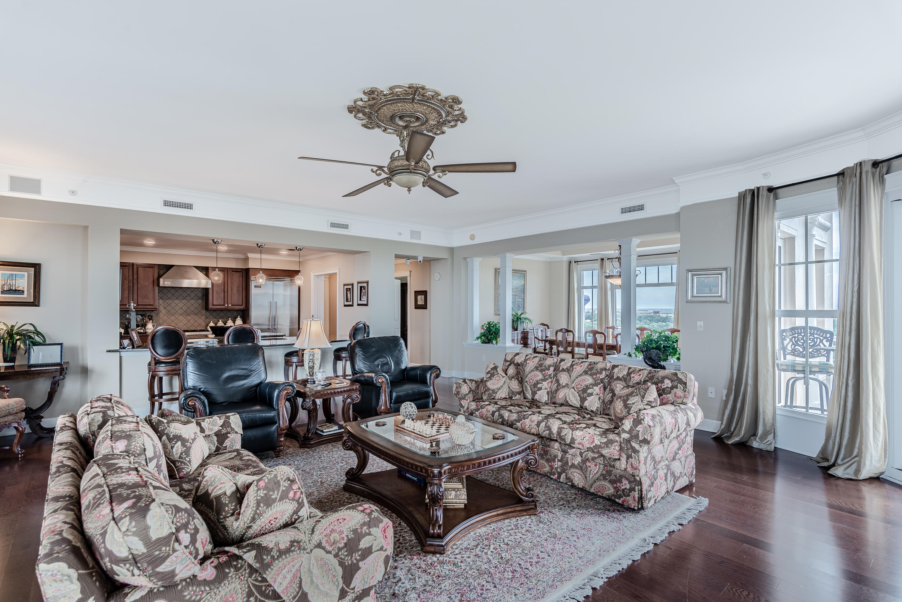 ONE WATER PLACE AT KELLY PLANTATION - Residential