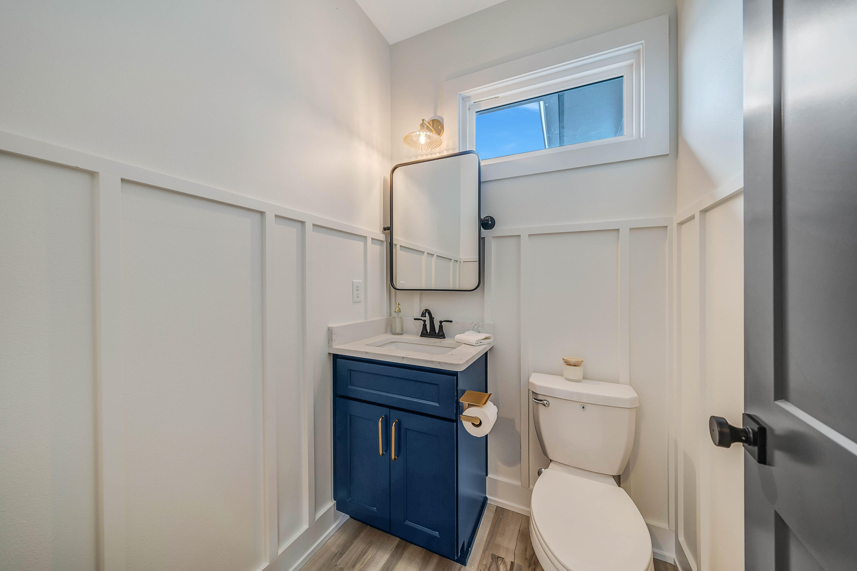 LAGUNA BEACH - Residential