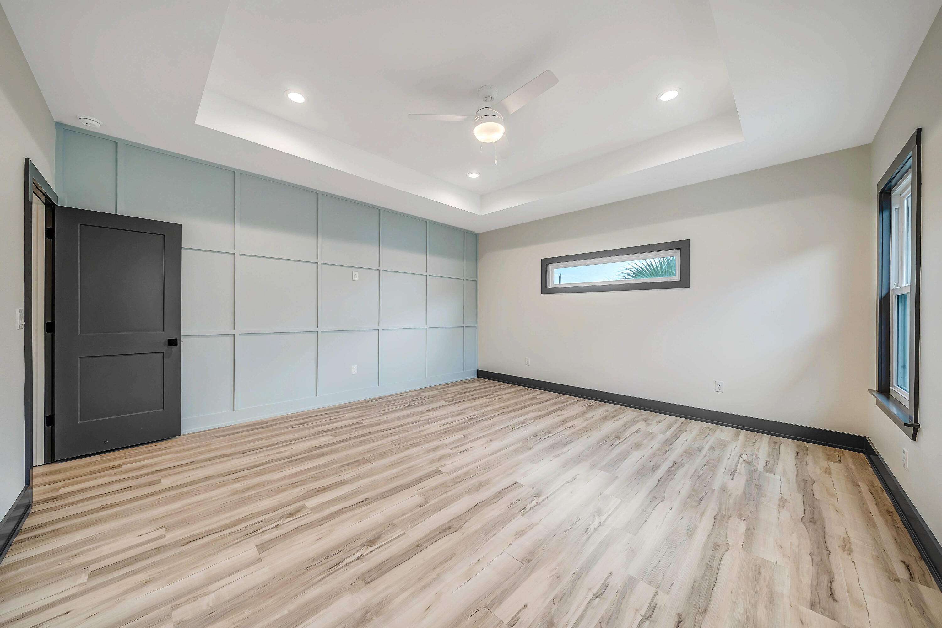 LAGUNA BEACH - Residential