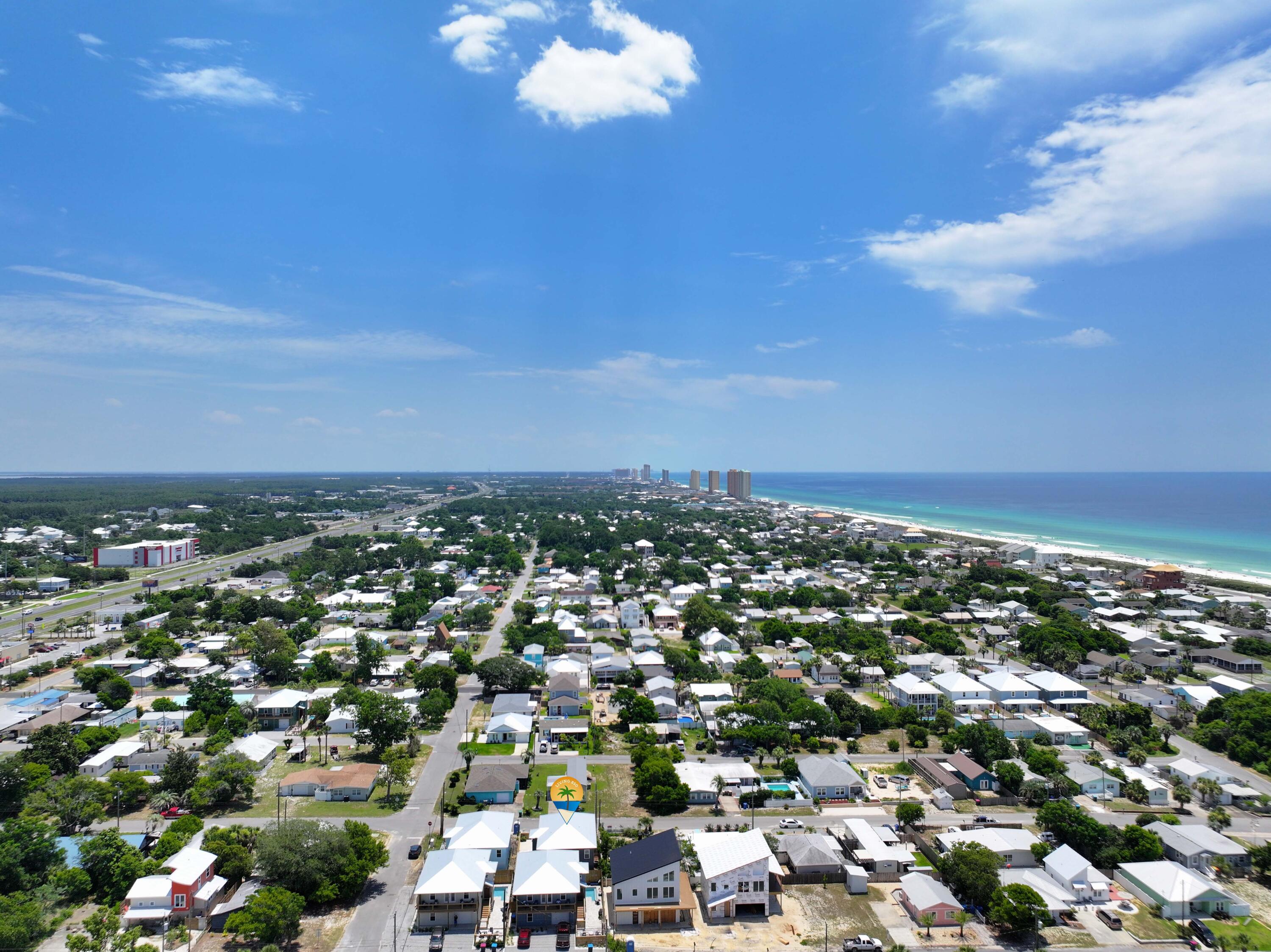 LAGUNA BEACH - Residential
