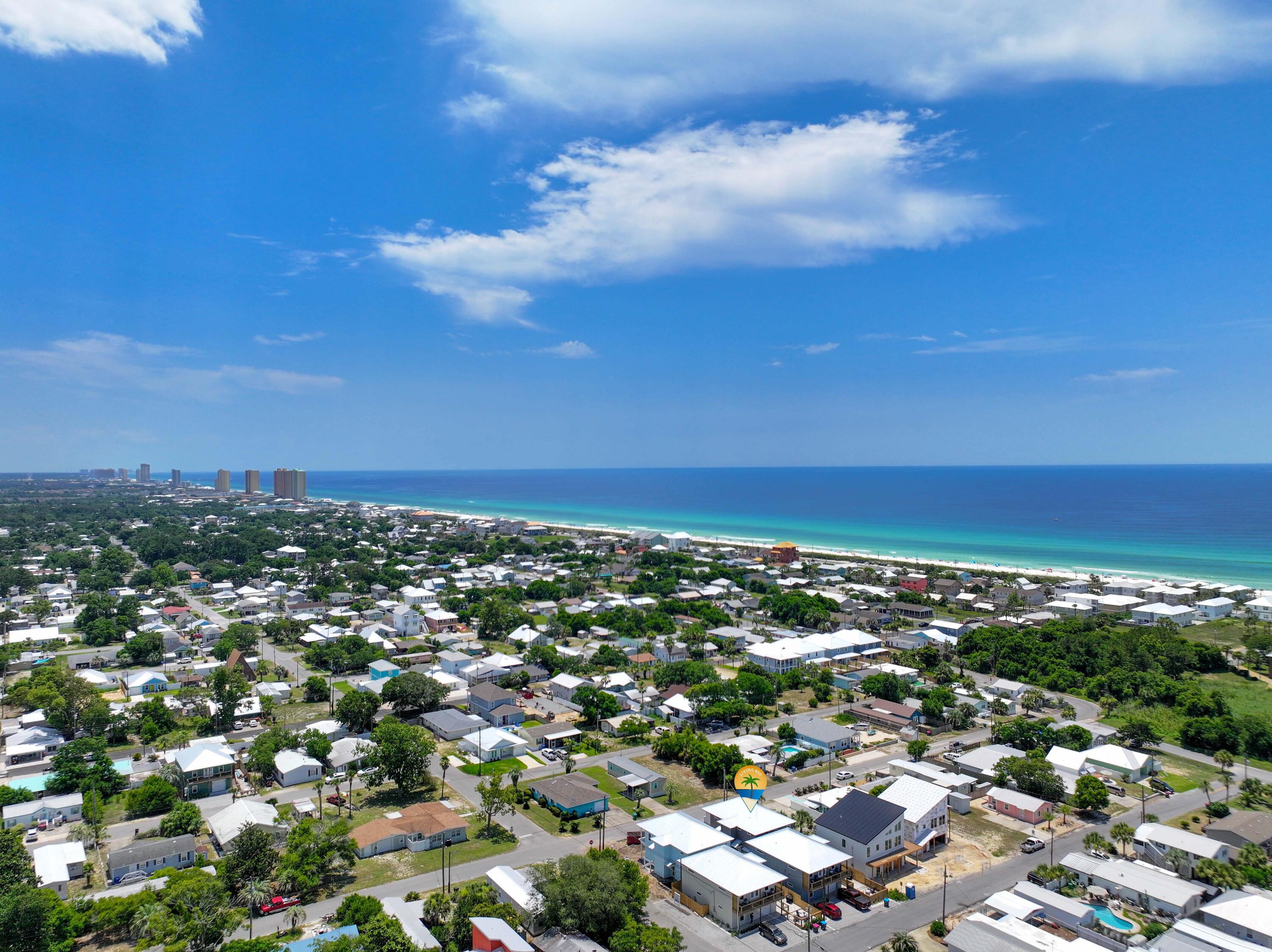LAGUNA BEACH - Residential