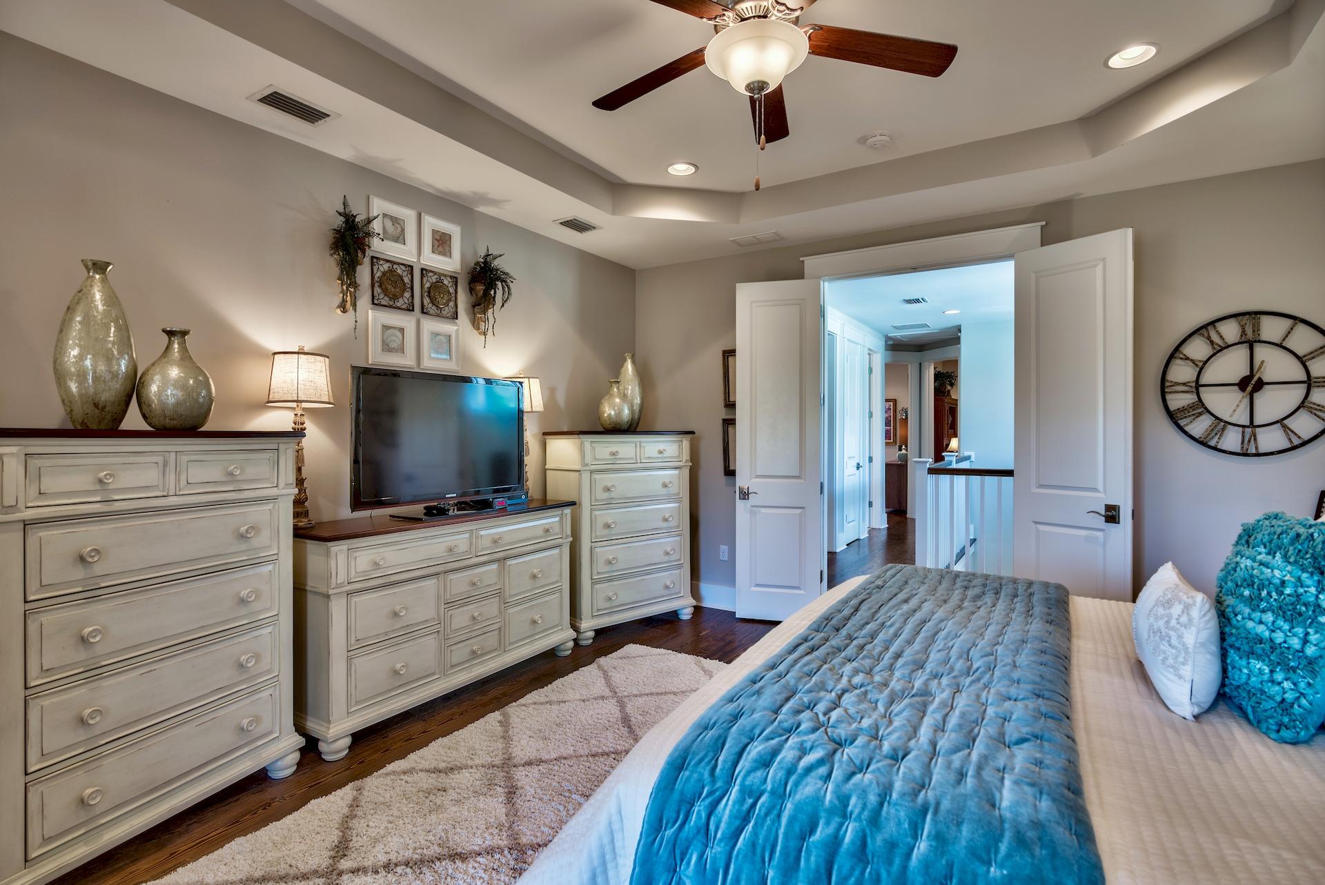 NATUREWALK AT SEAGROVE - Residential