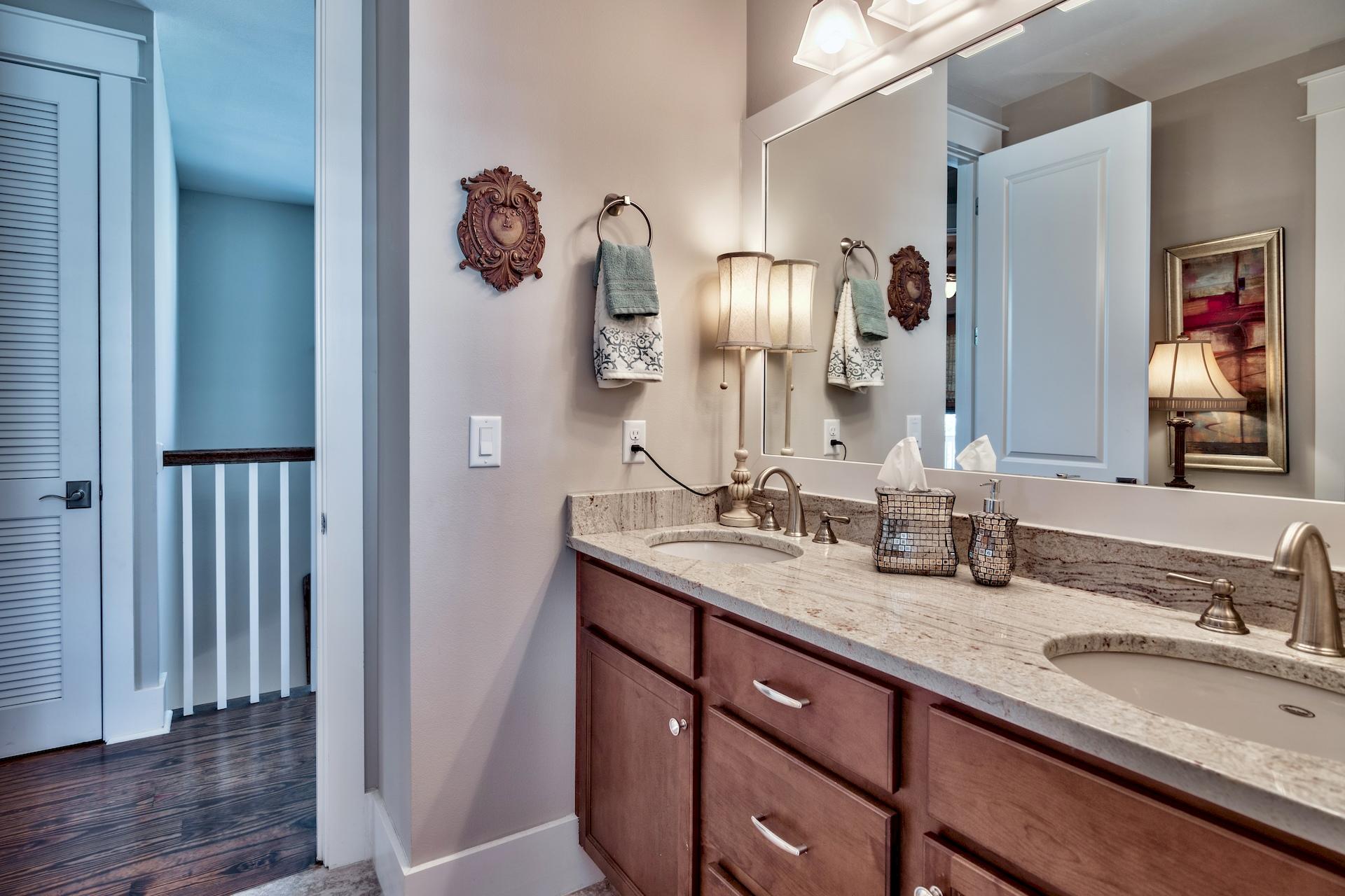 NATUREWALK AT SEAGROVE - Residential