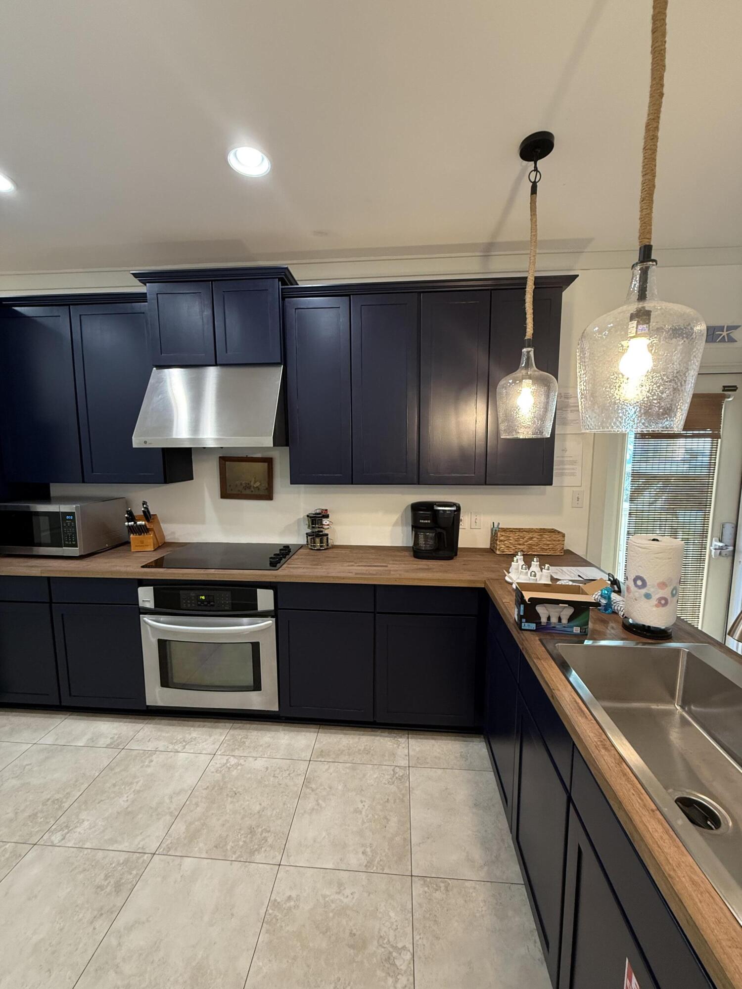 BEACH HAVEN COTTAGES - Residential