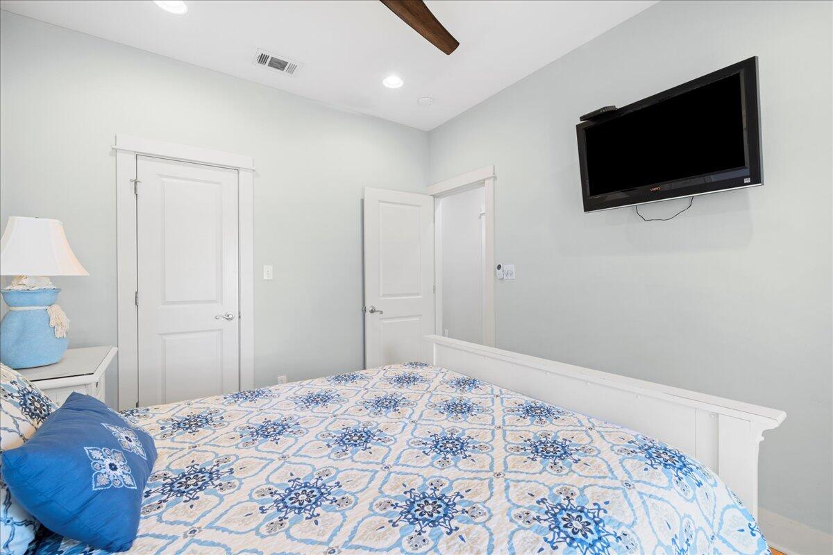 BEACH HAVEN COTTAGES - Residential