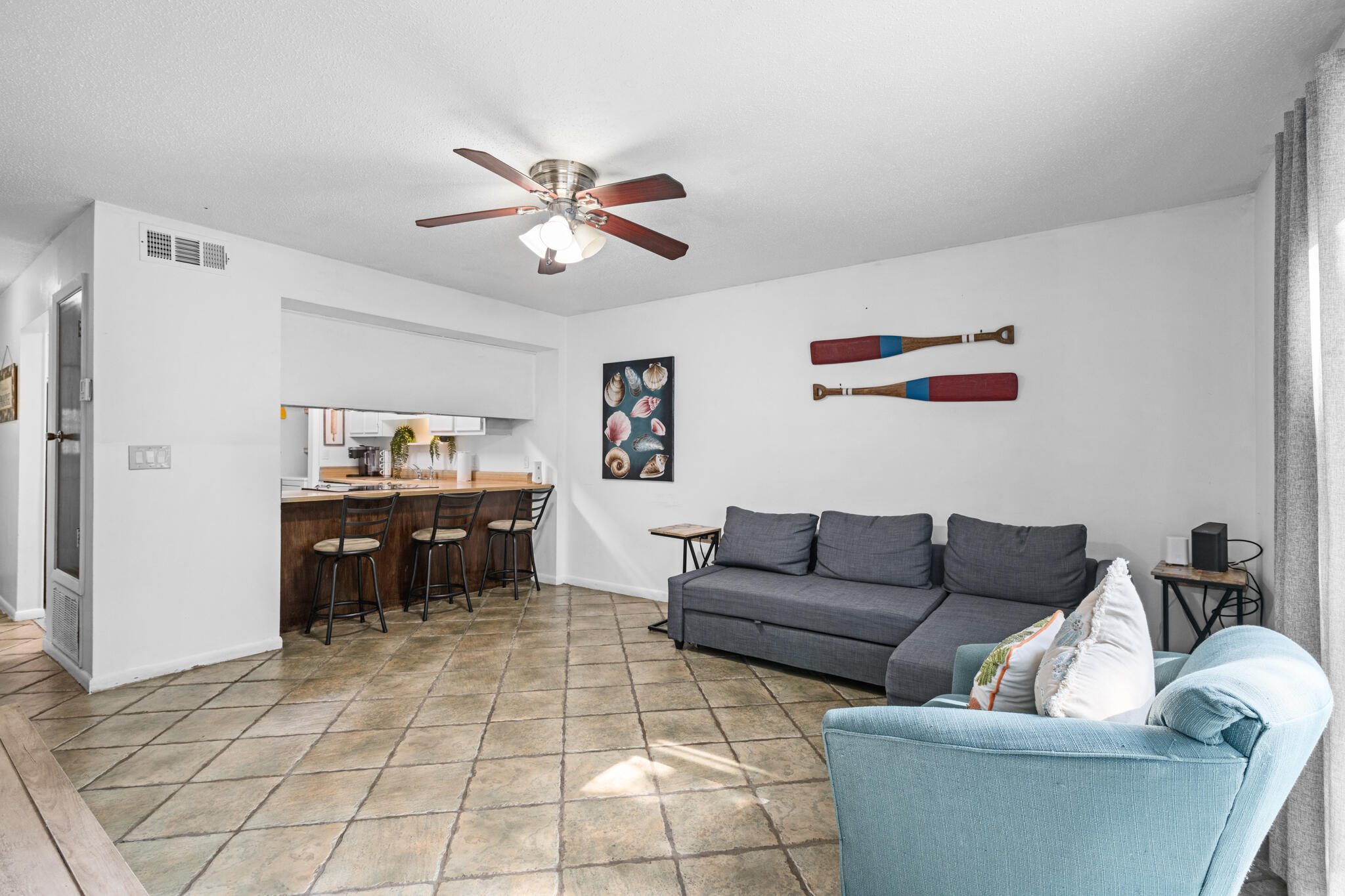 CAPE CASA T/H - Residential