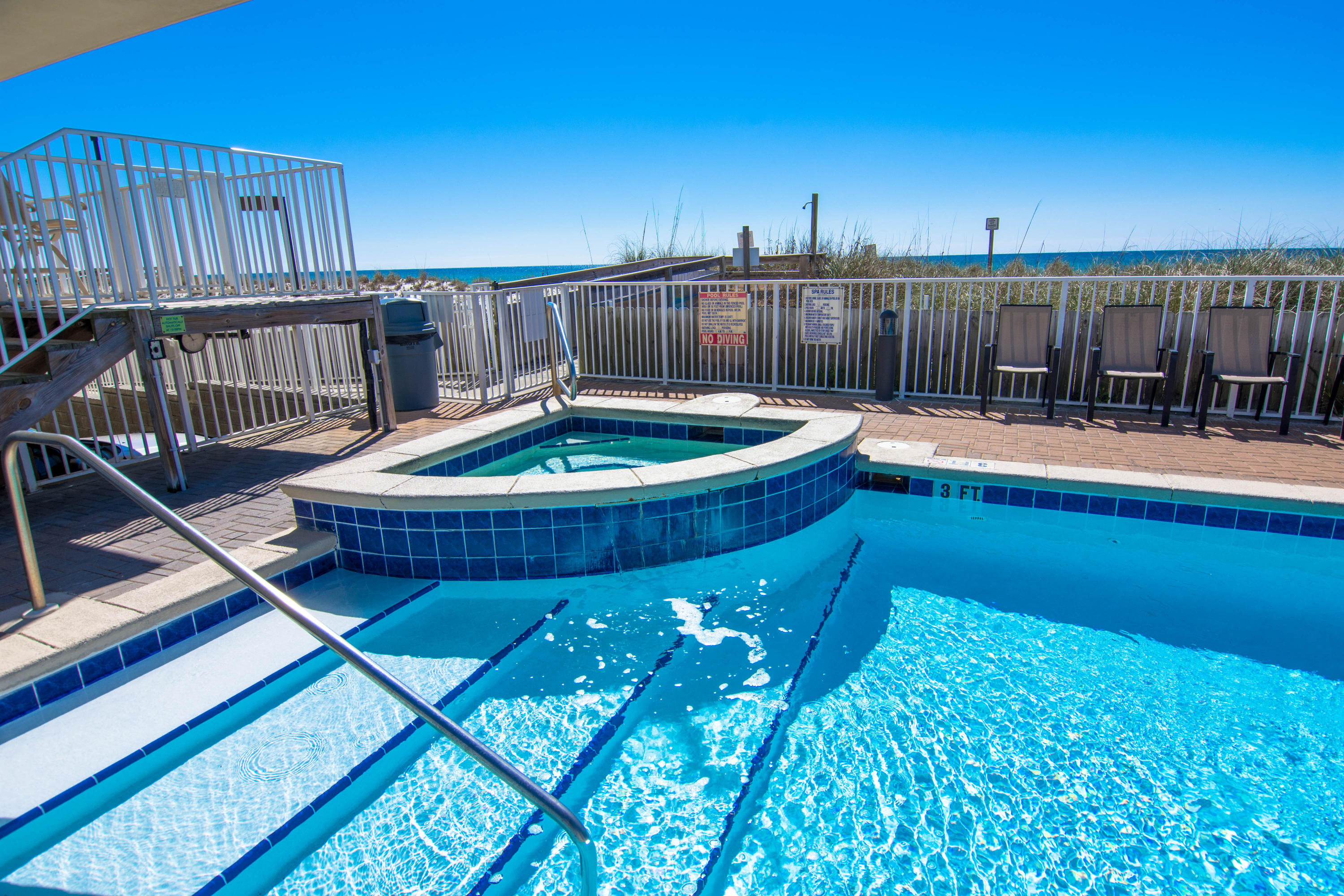 SEA DUNES - Residential