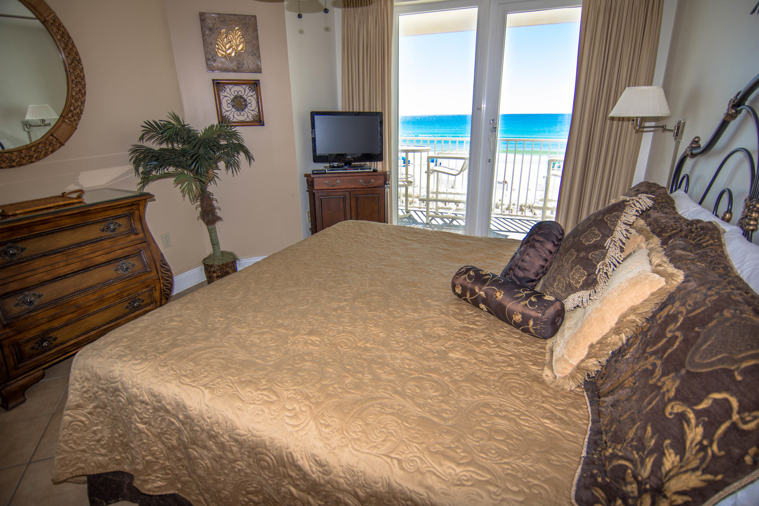 SEA DUNES - Residential