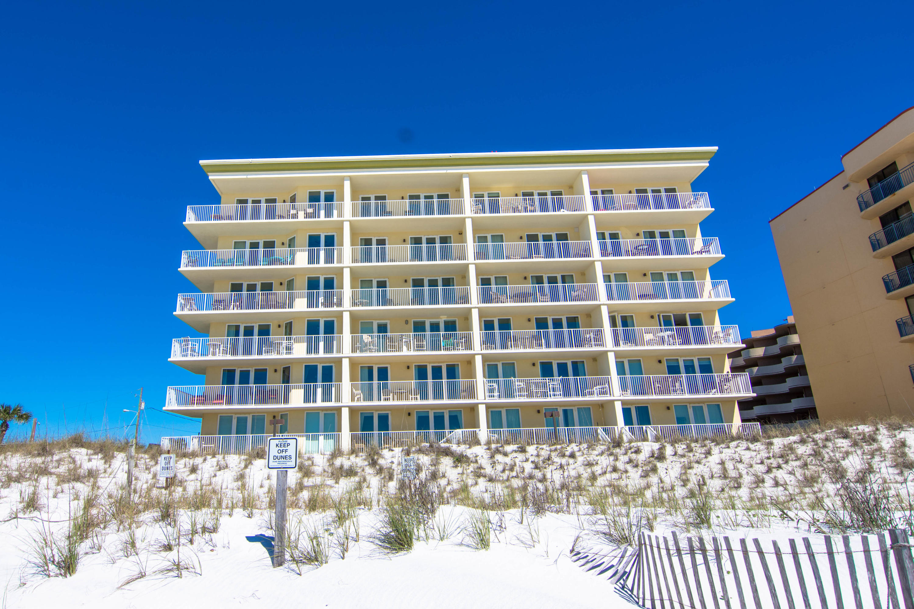 SEA DUNES - Residential