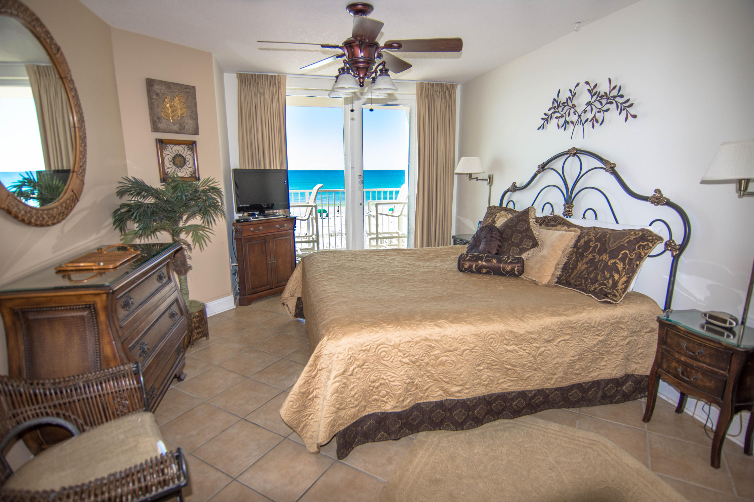 SEA DUNES - Residential