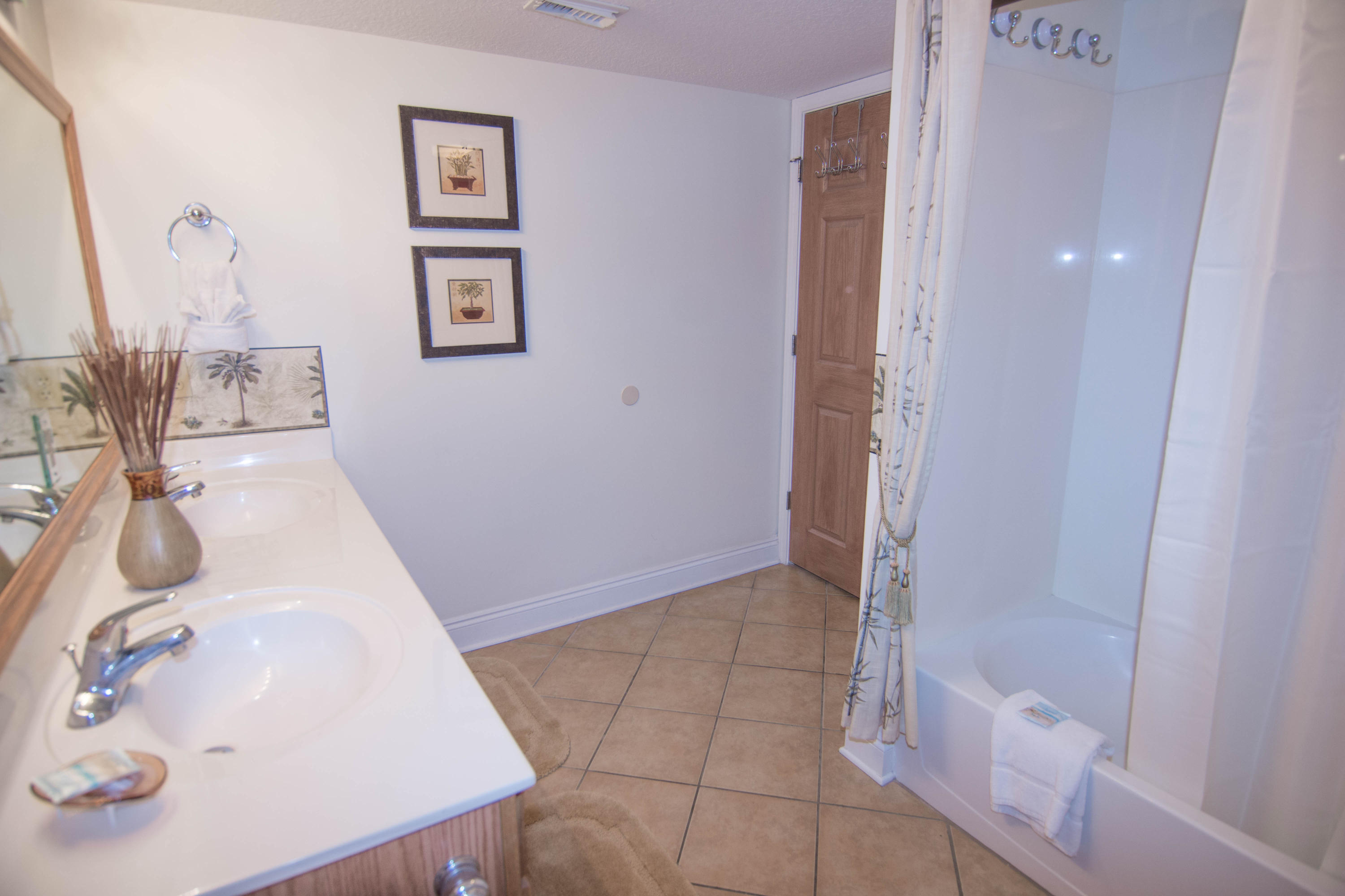 SEA DUNES - Residential