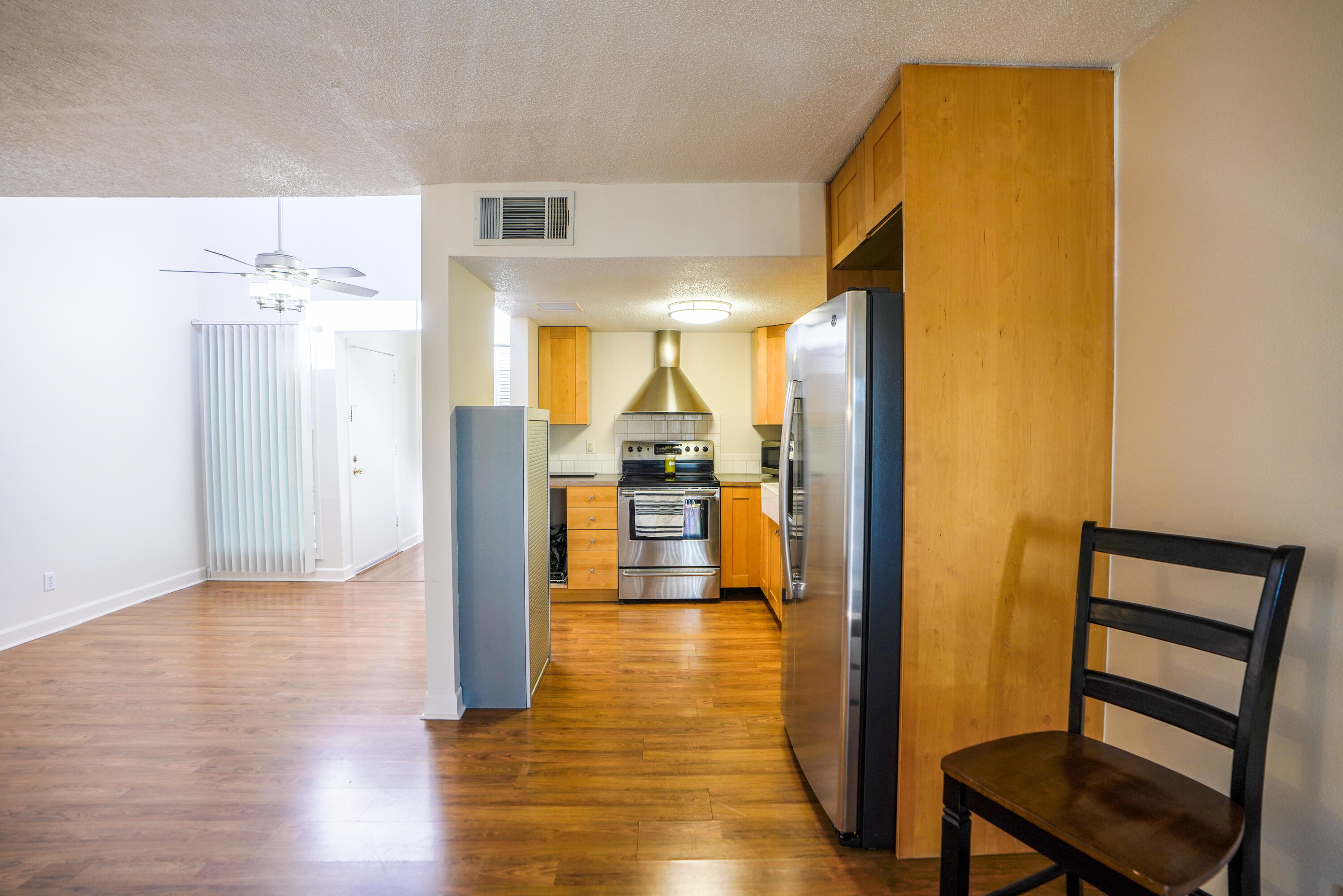 FINISTERRA CONDO - Residential