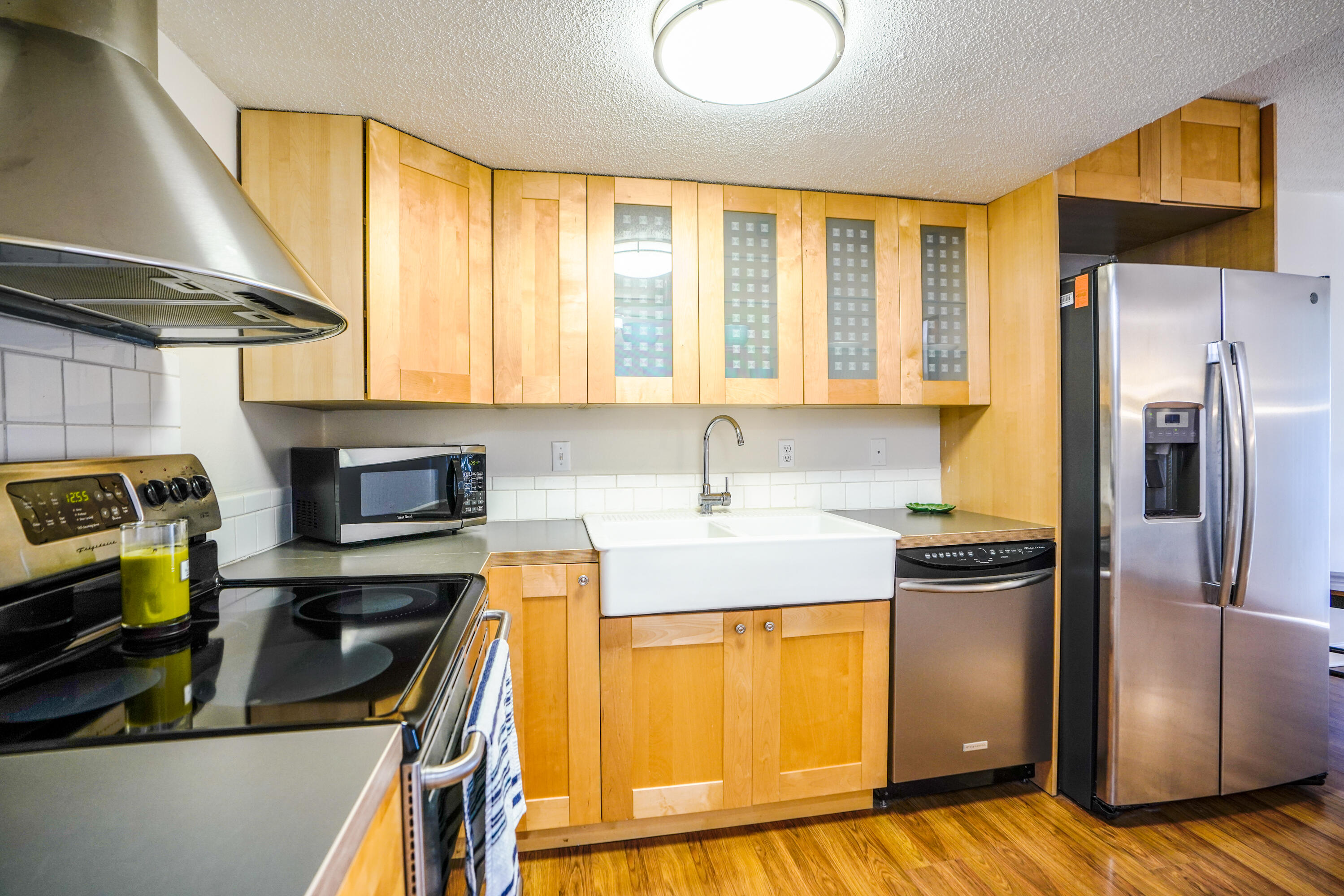 FINISTERRA CONDO - Residential