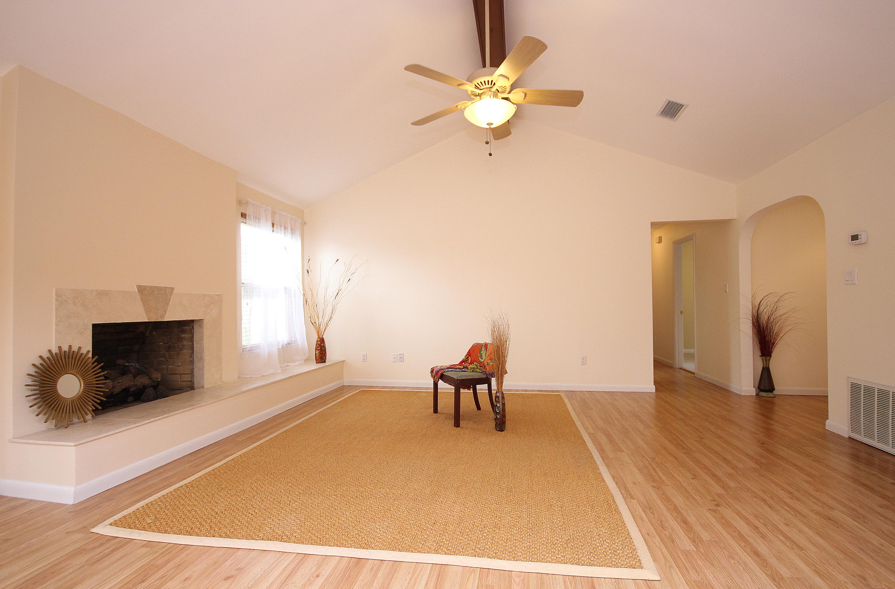 KELL-AIRE GARDENS - Residential