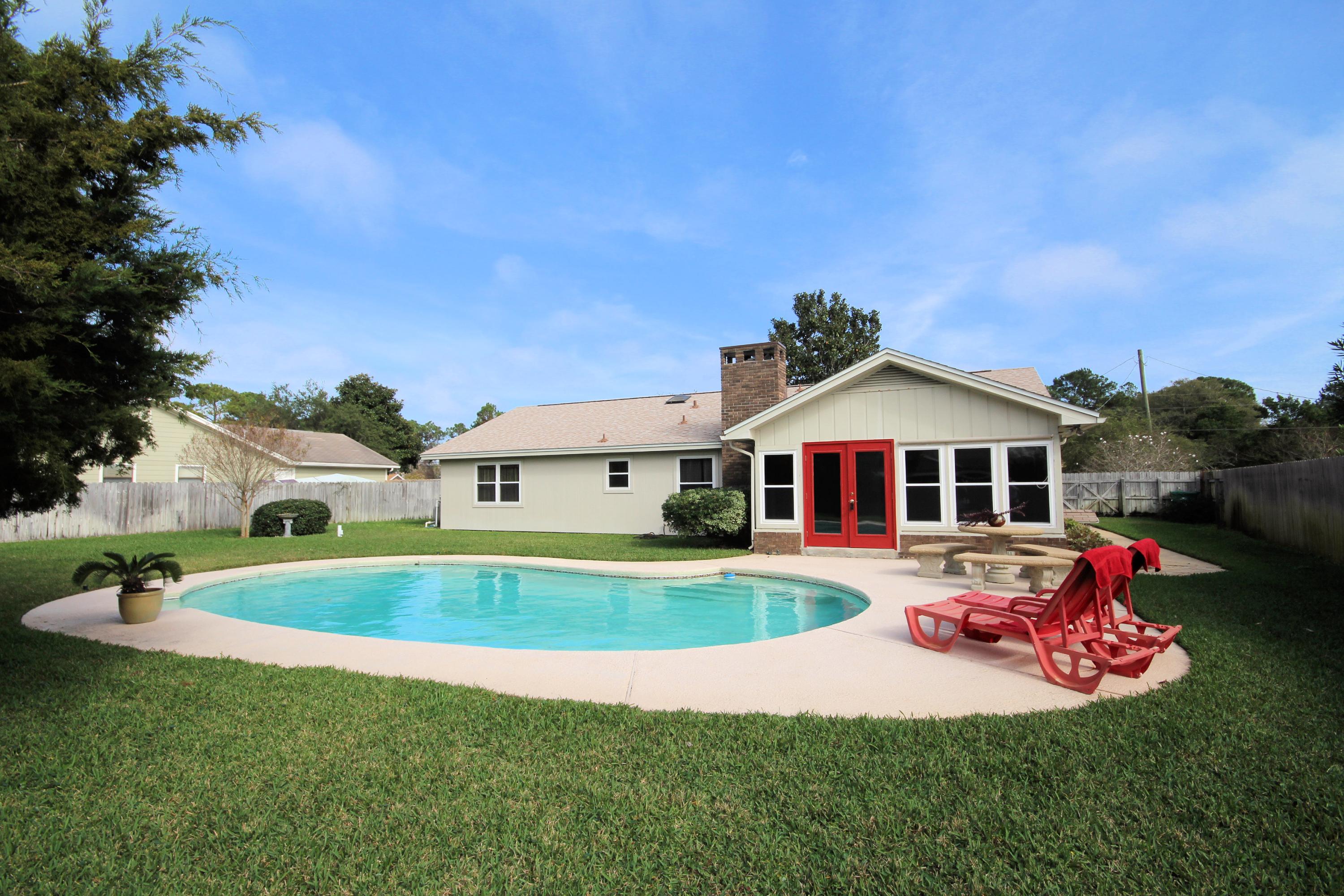 KELL-AIRE GARDENS - Residential