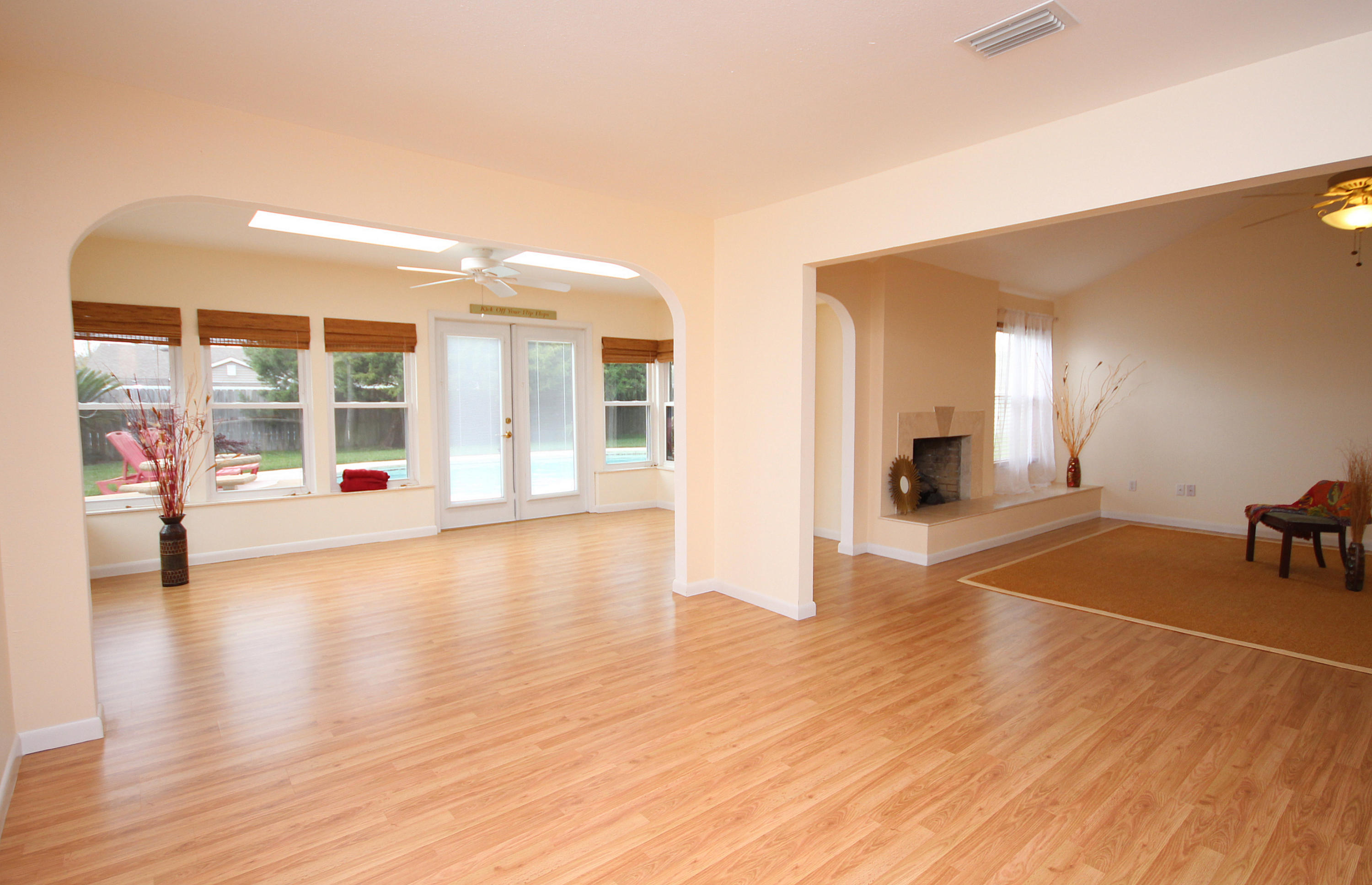 KELL-AIRE GARDENS - Residential