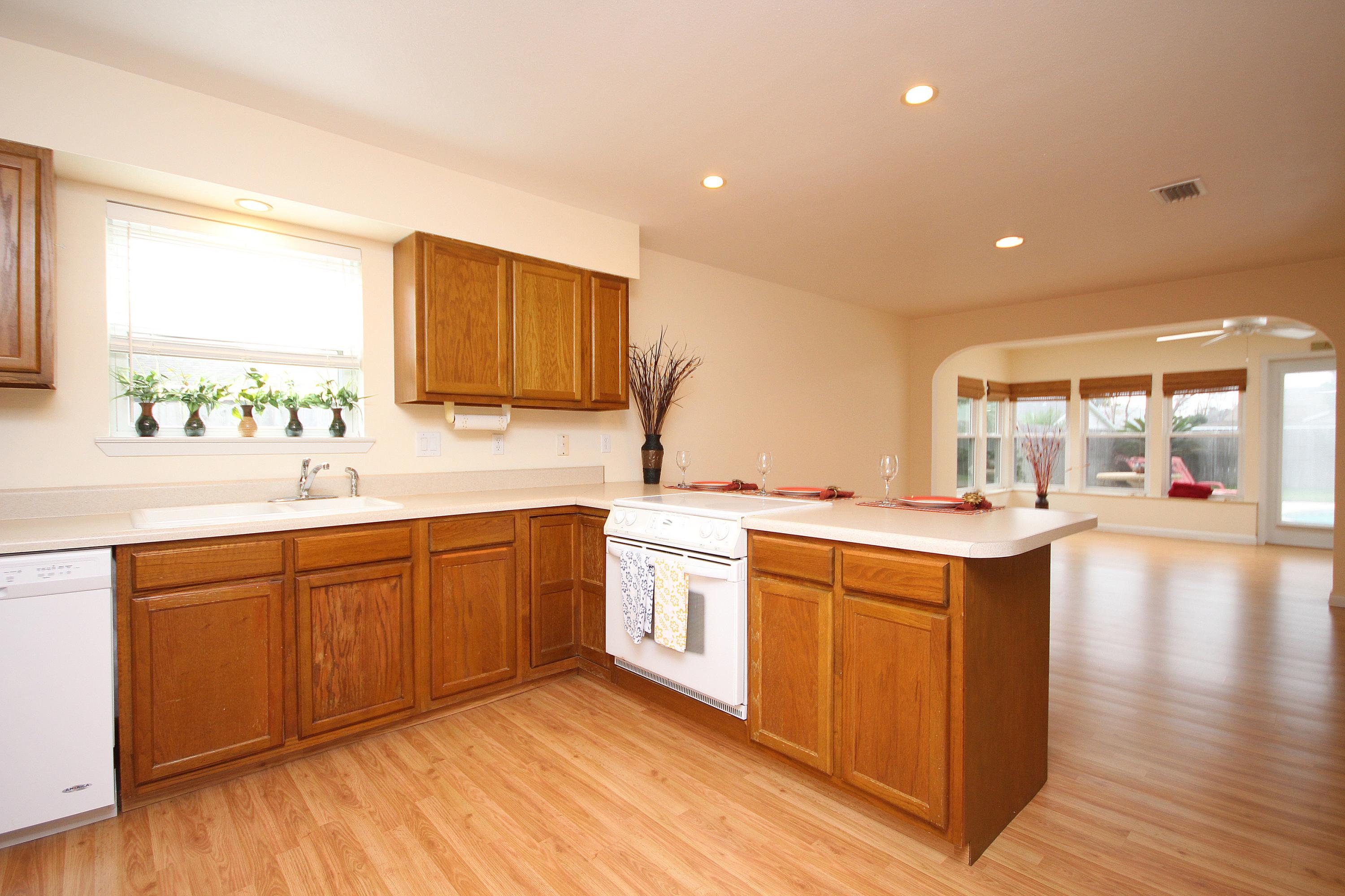 KELL-AIRE GARDENS - Residential