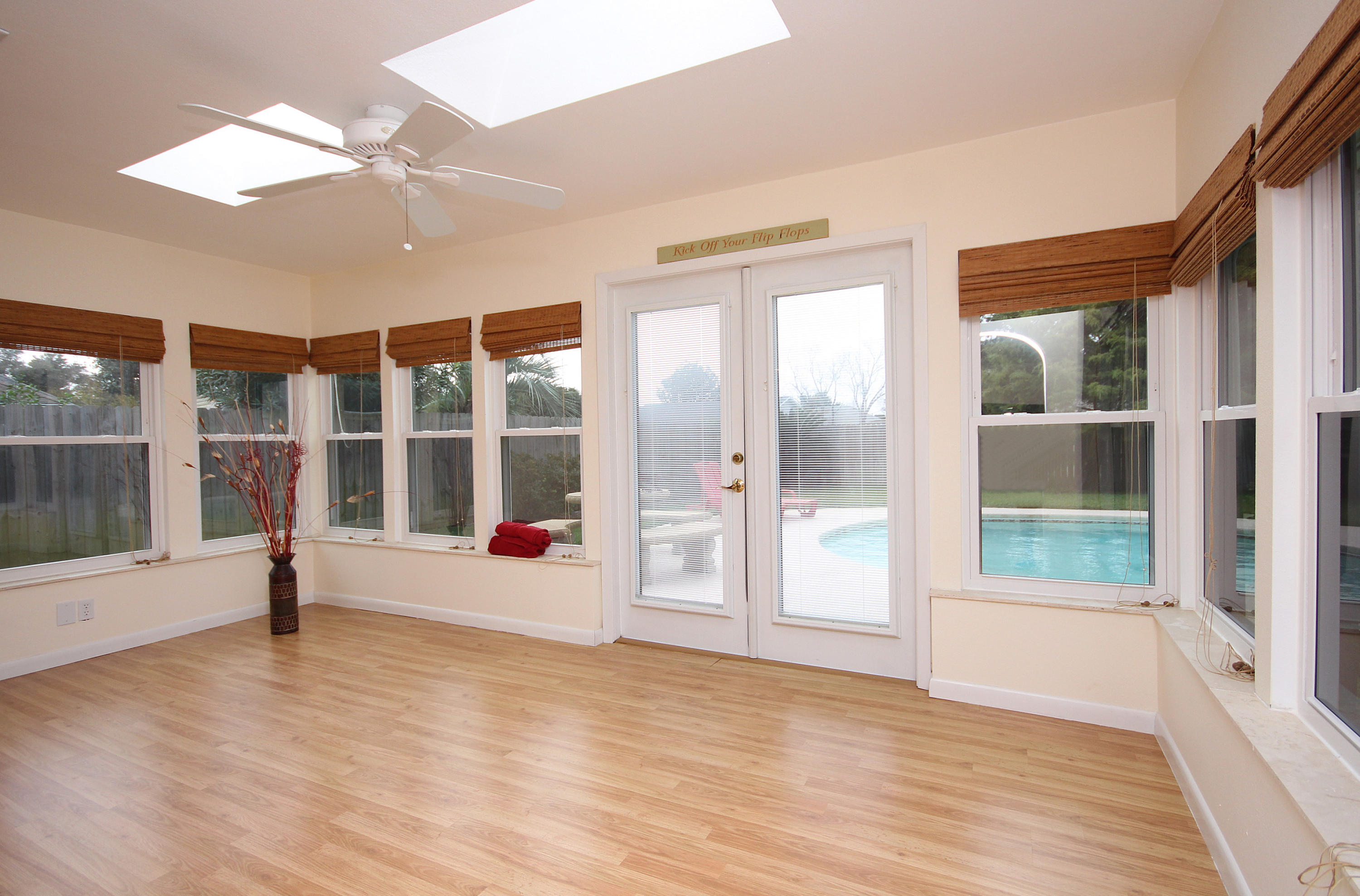 KELL-AIRE GARDENS - Residential