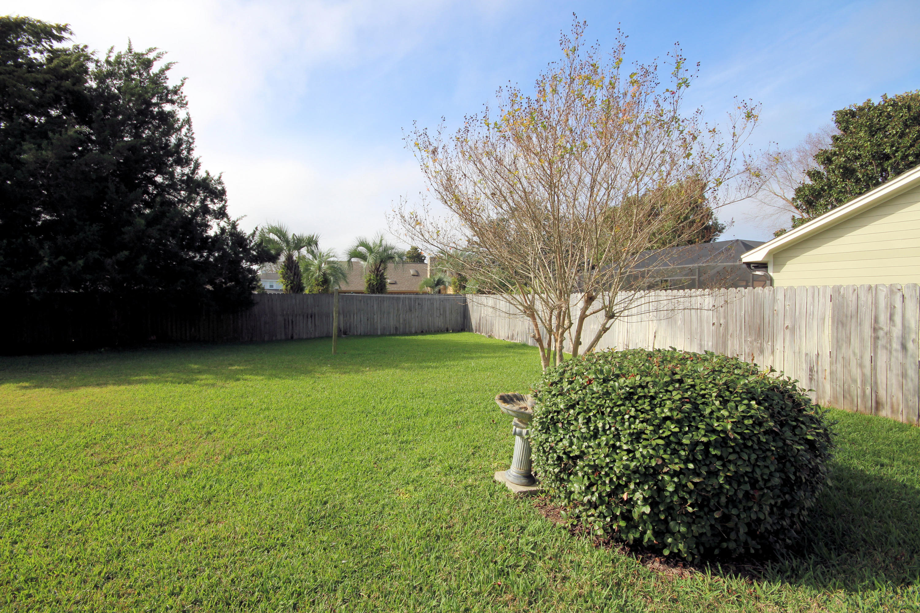 KELL-AIRE GARDENS - Residential