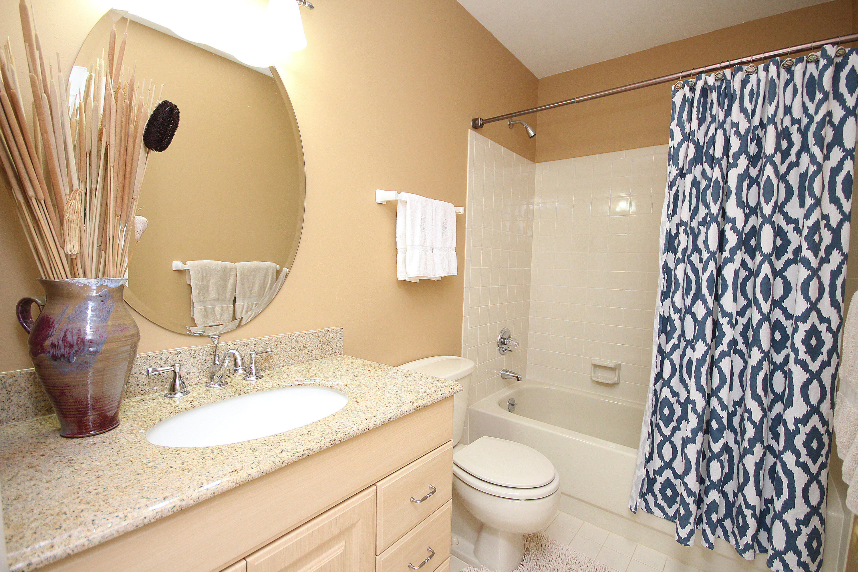 KELL-AIRE GARDENS - Residential