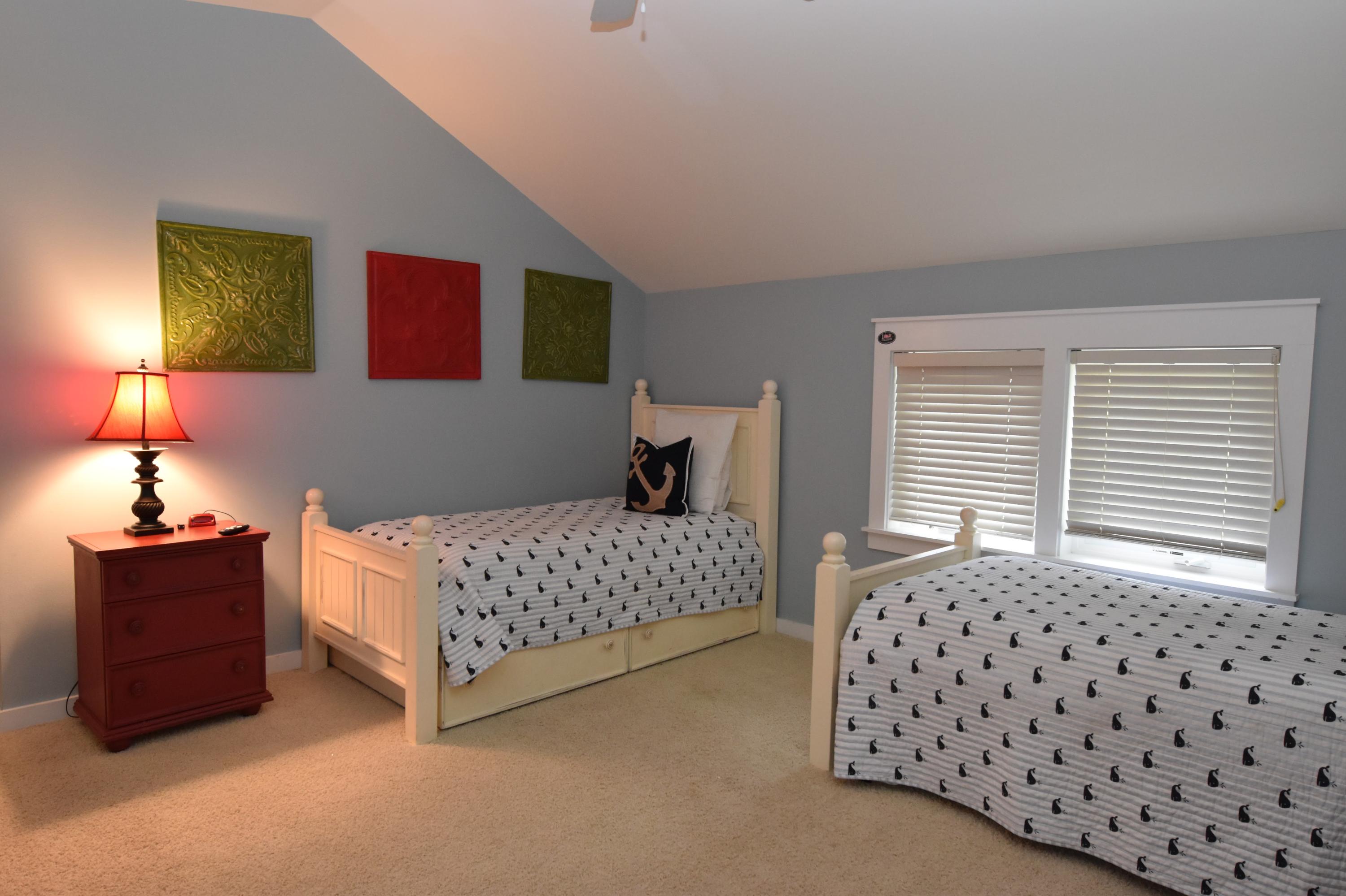 LAUREL GROVE - Residential