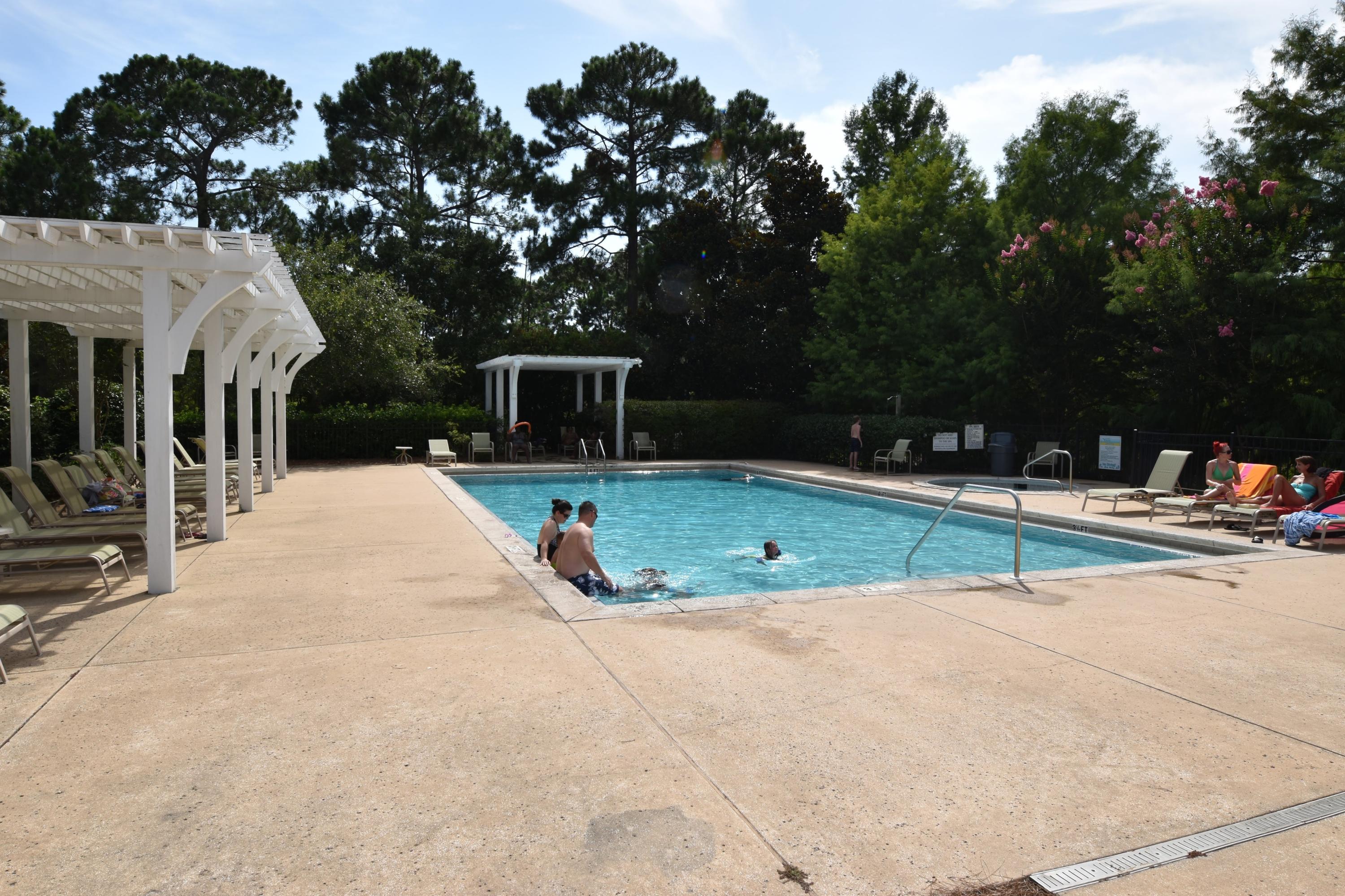 LAUREL GROVE - Residential