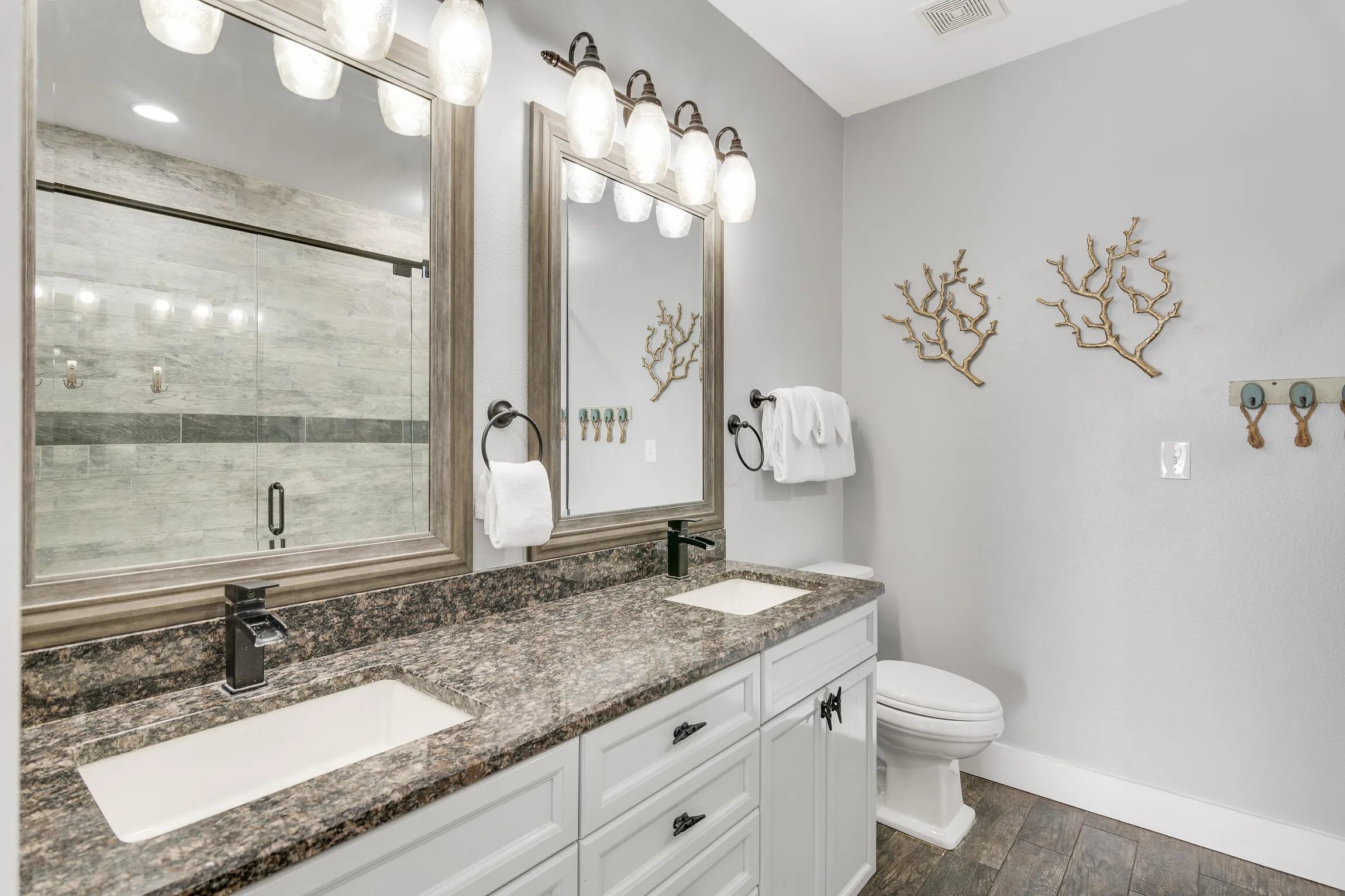 Miramar Beach, Florida 32550, United States, 4 Bedrooms Bedrooms, ,4 BathroomsBathrooms,Residential,Active,67523