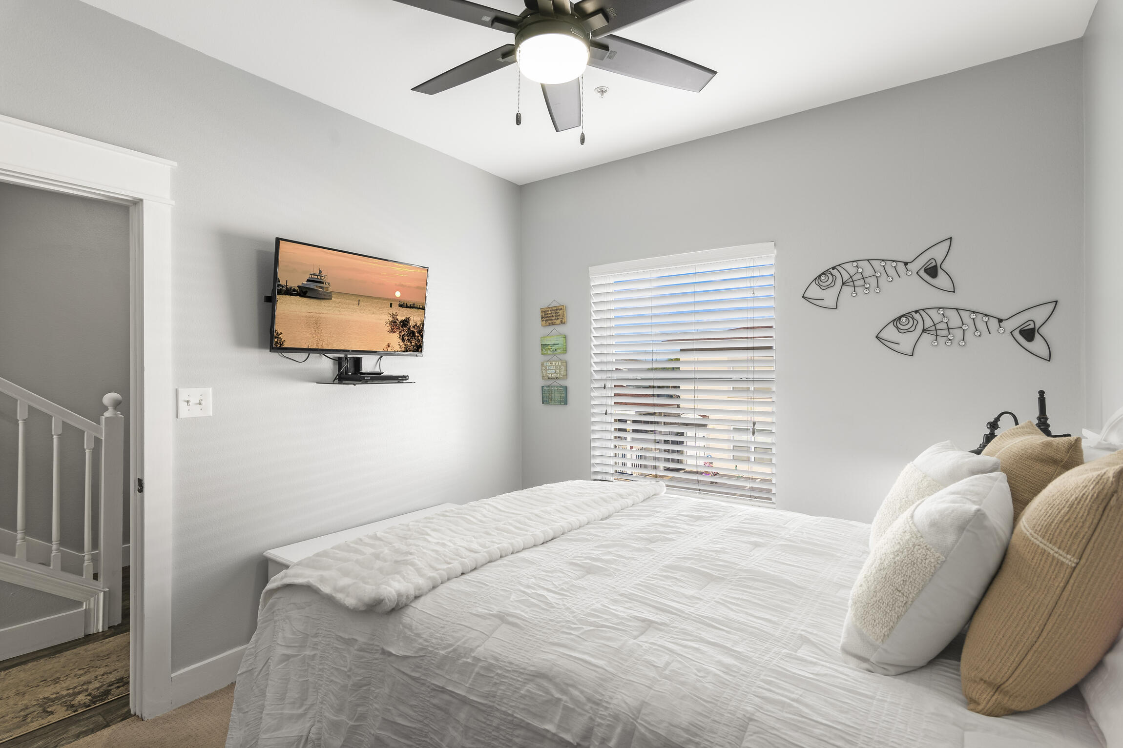 Royal Seaesta - Residential