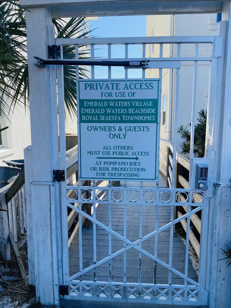 Royal Seaesta - Residential