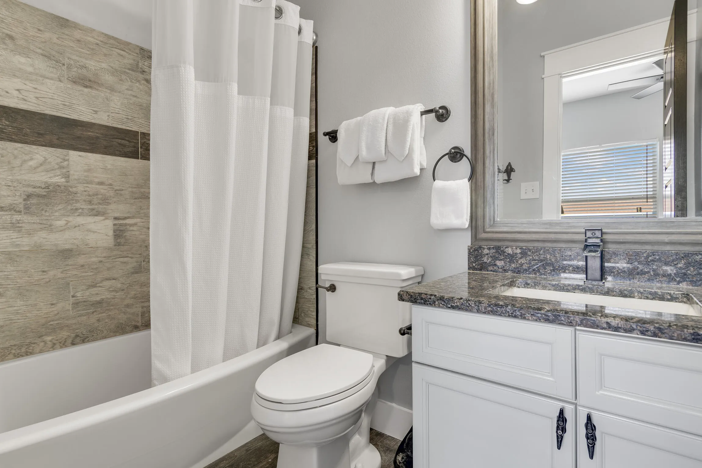 Miramar Beach, Florida 32550, United States, 4 Bedrooms Bedrooms, ,4 BathroomsBathrooms,Residential,Active,67523