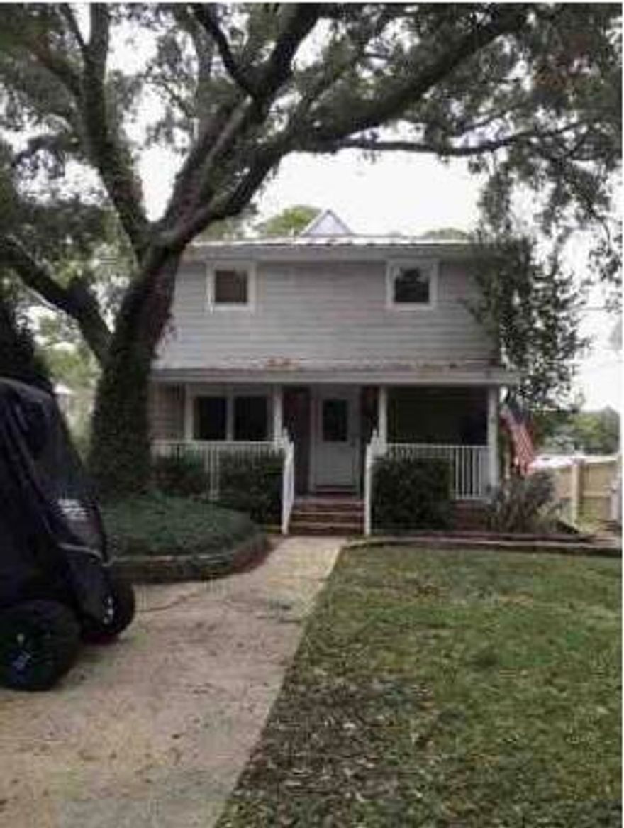 QUIET CUL-DE-SAC ON JOE'S BAYOU, DEEP WATER, PIER CAN HANDLE THE LARGE BOATS. MINUTES TO GULF FISHING. NEAR SCHOOLS AND SHOPPING. AS IS. 781 sf of heated/cooled sf is finished basement. Dock needs rebuild. Pool needs work.
