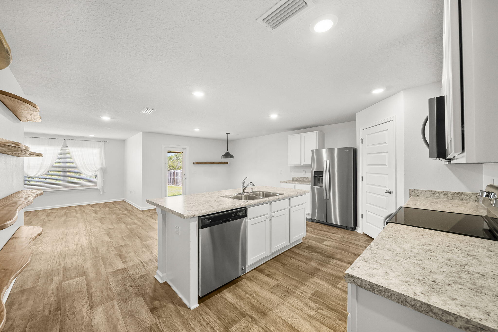 HAMMOCK BAY - Residential Lease