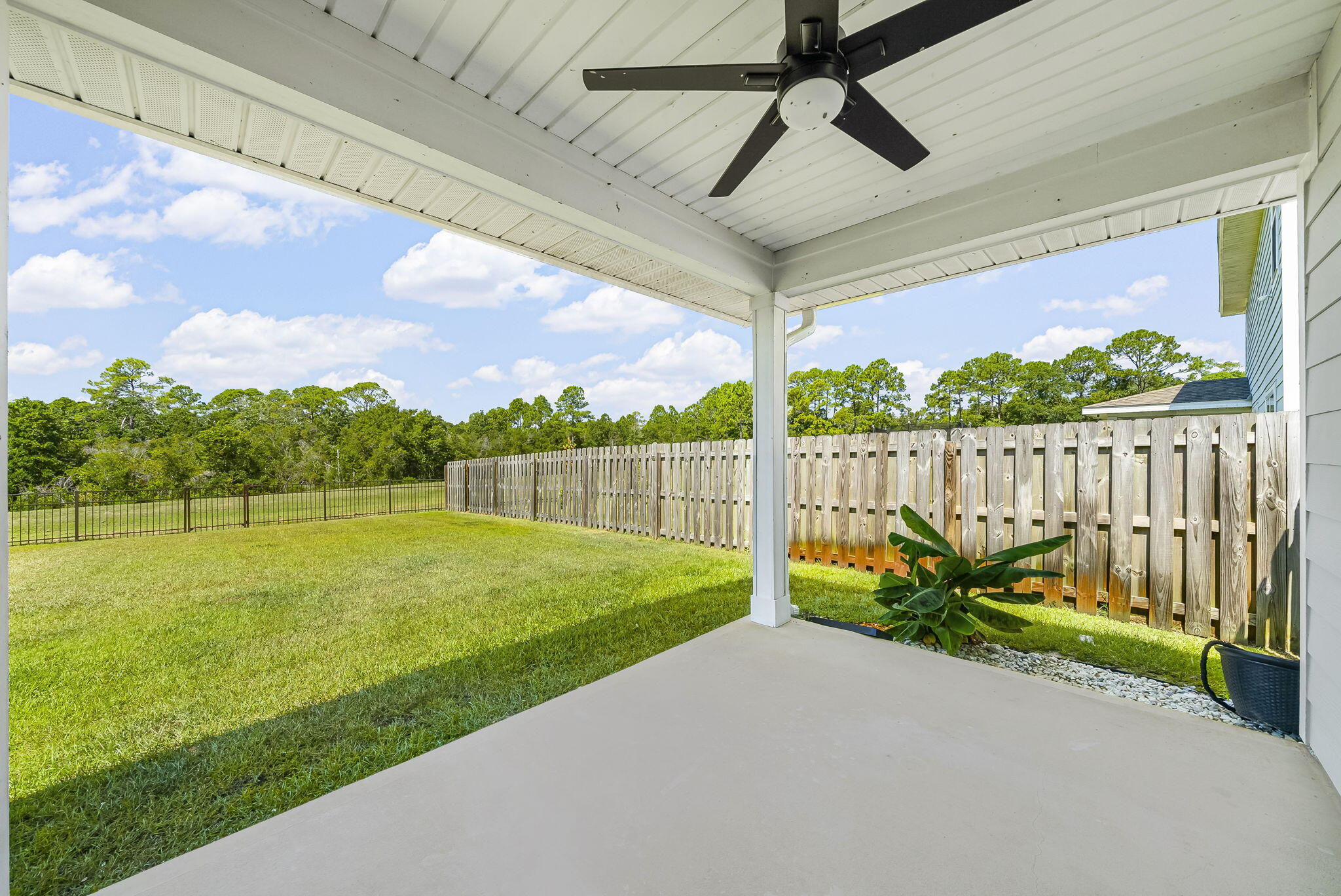HAMMOCK BAY - Residential Lease