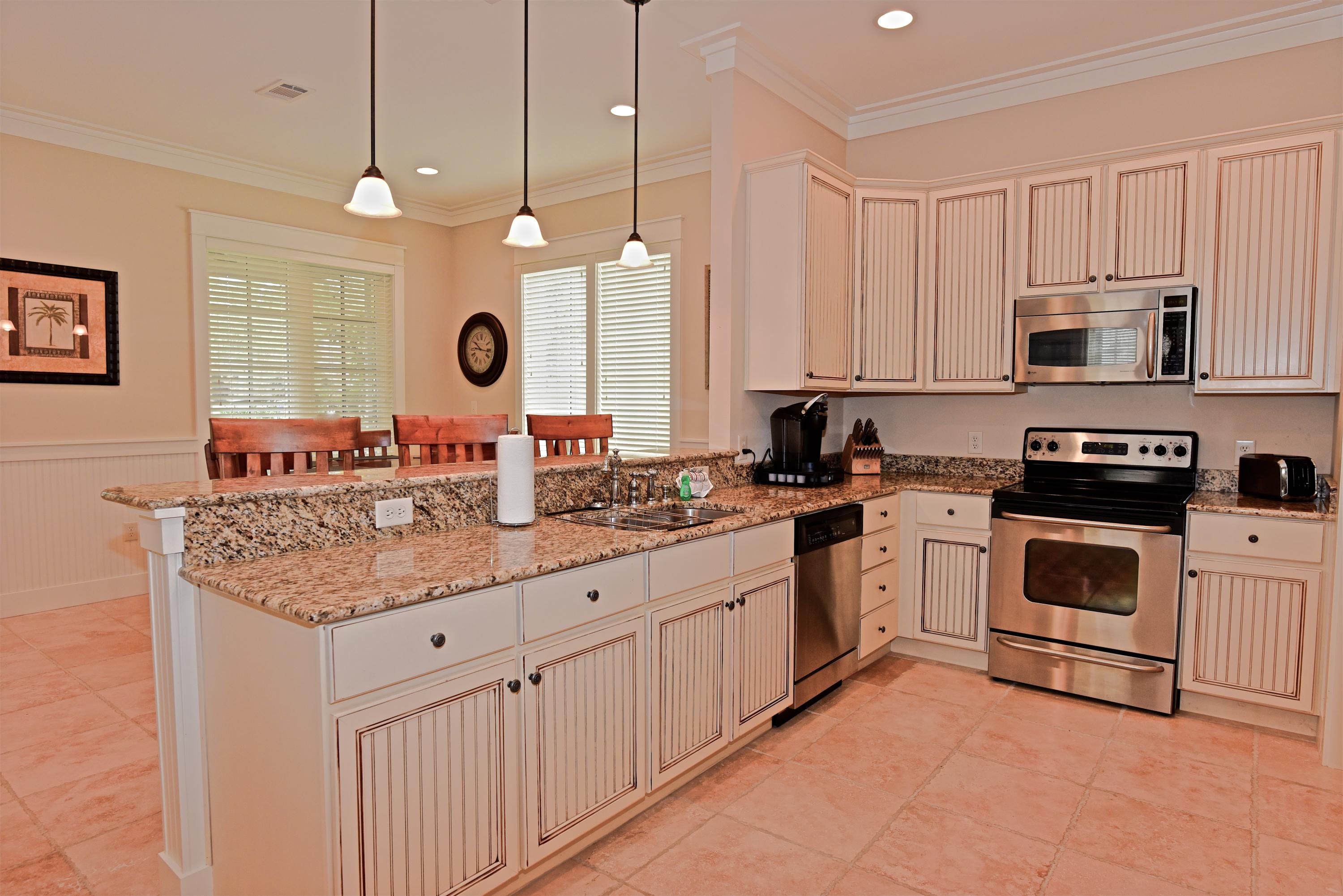 BUNGALOS AT SANDESTIN - Residential Lease