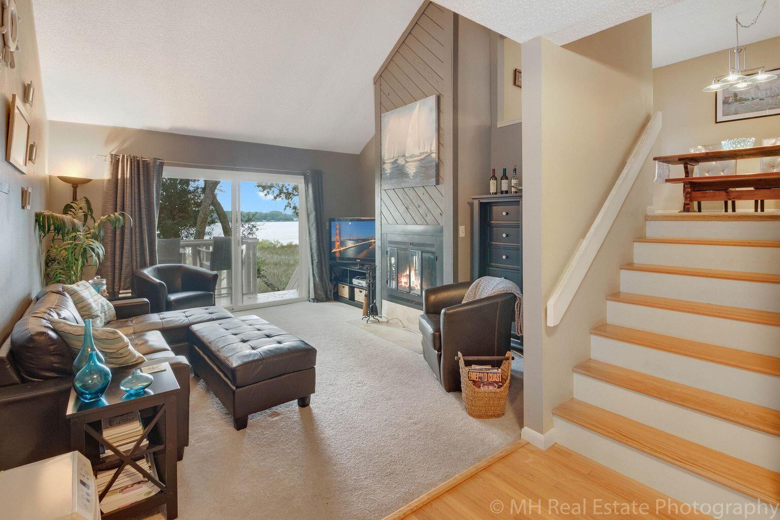 MARINA COVE VILLAGE PH 1 - Residential