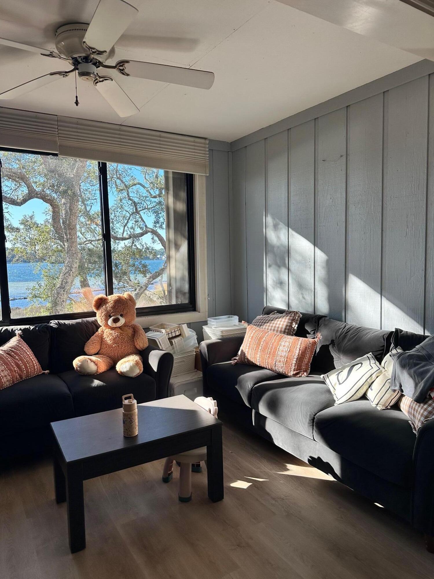 MARINA COVE VILLAGE PH 1 - Residential