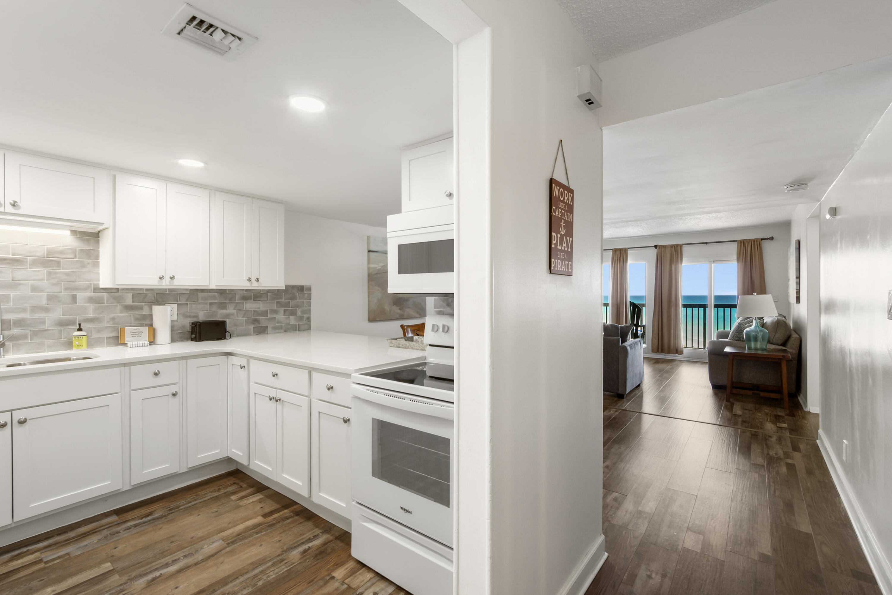 PINNACLE PORT - Residential