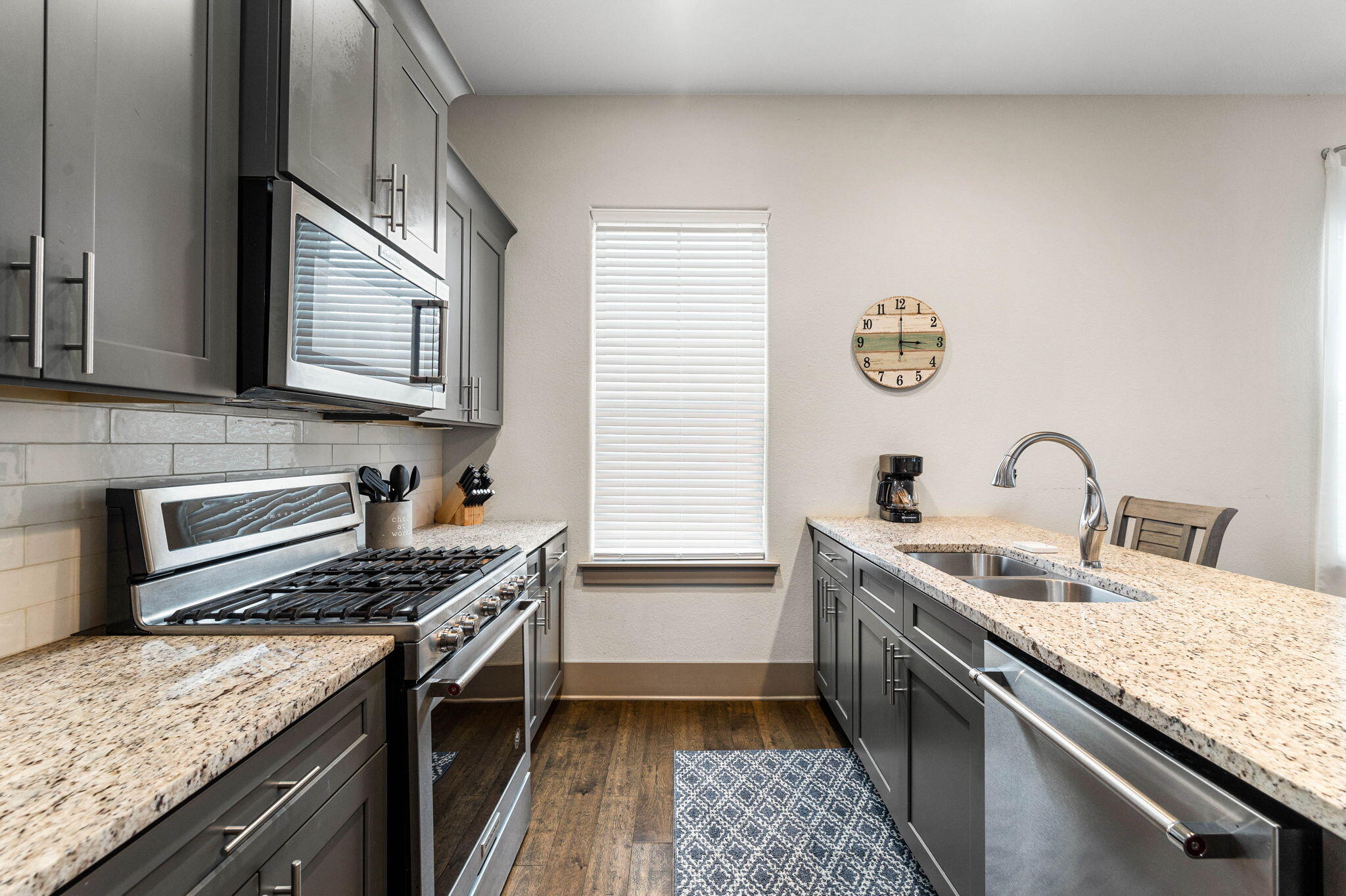 HIGHLAND PARKS - Residential