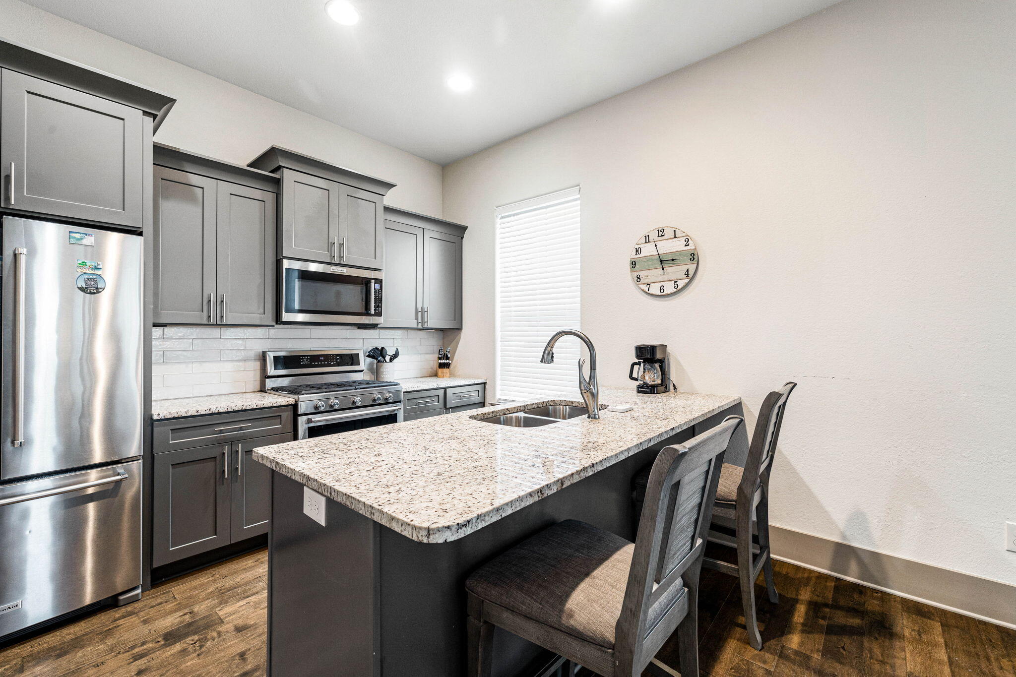 HIGHLAND PARKS - Residential