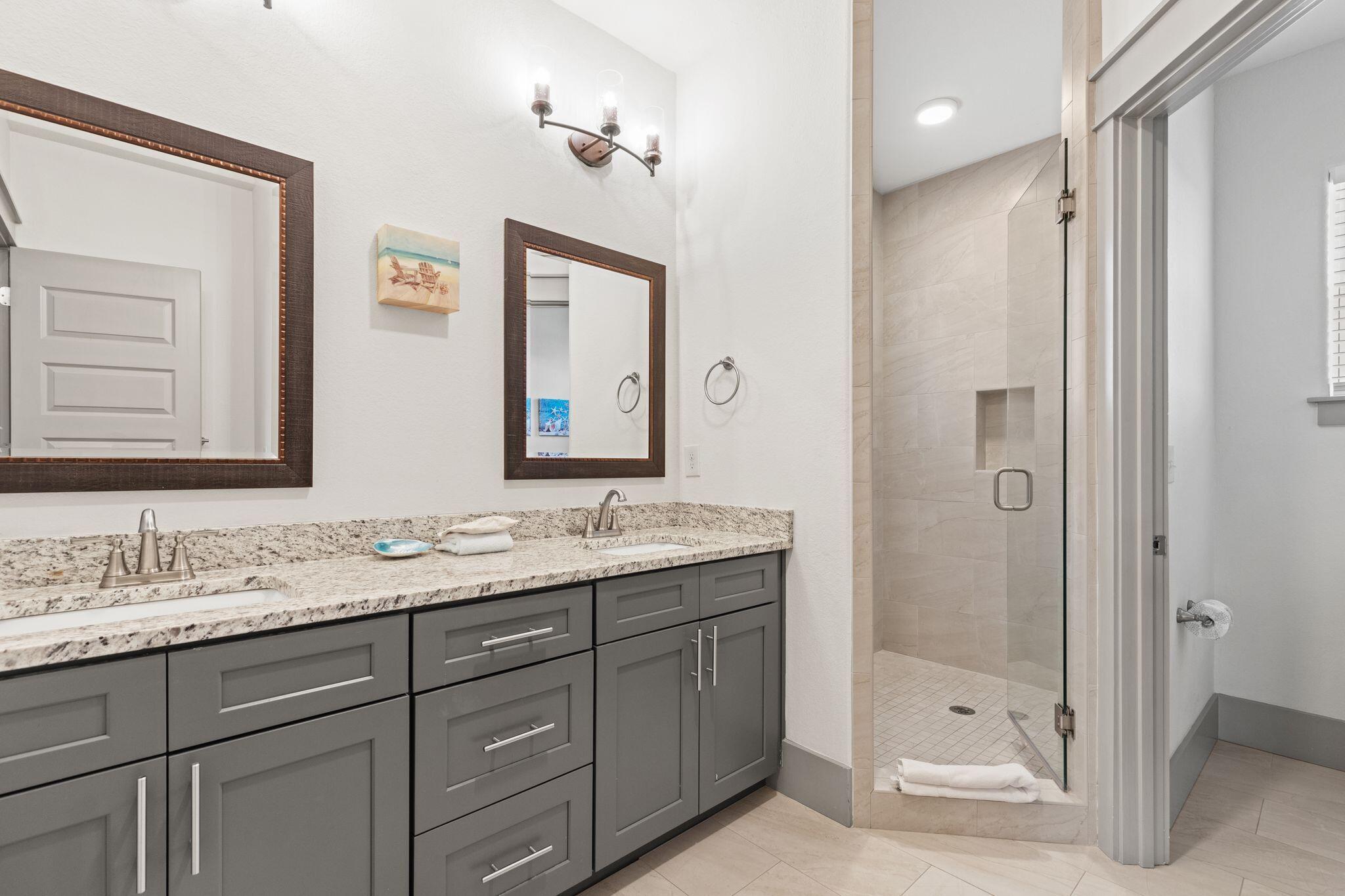 HIGHLAND PARKS - Residential