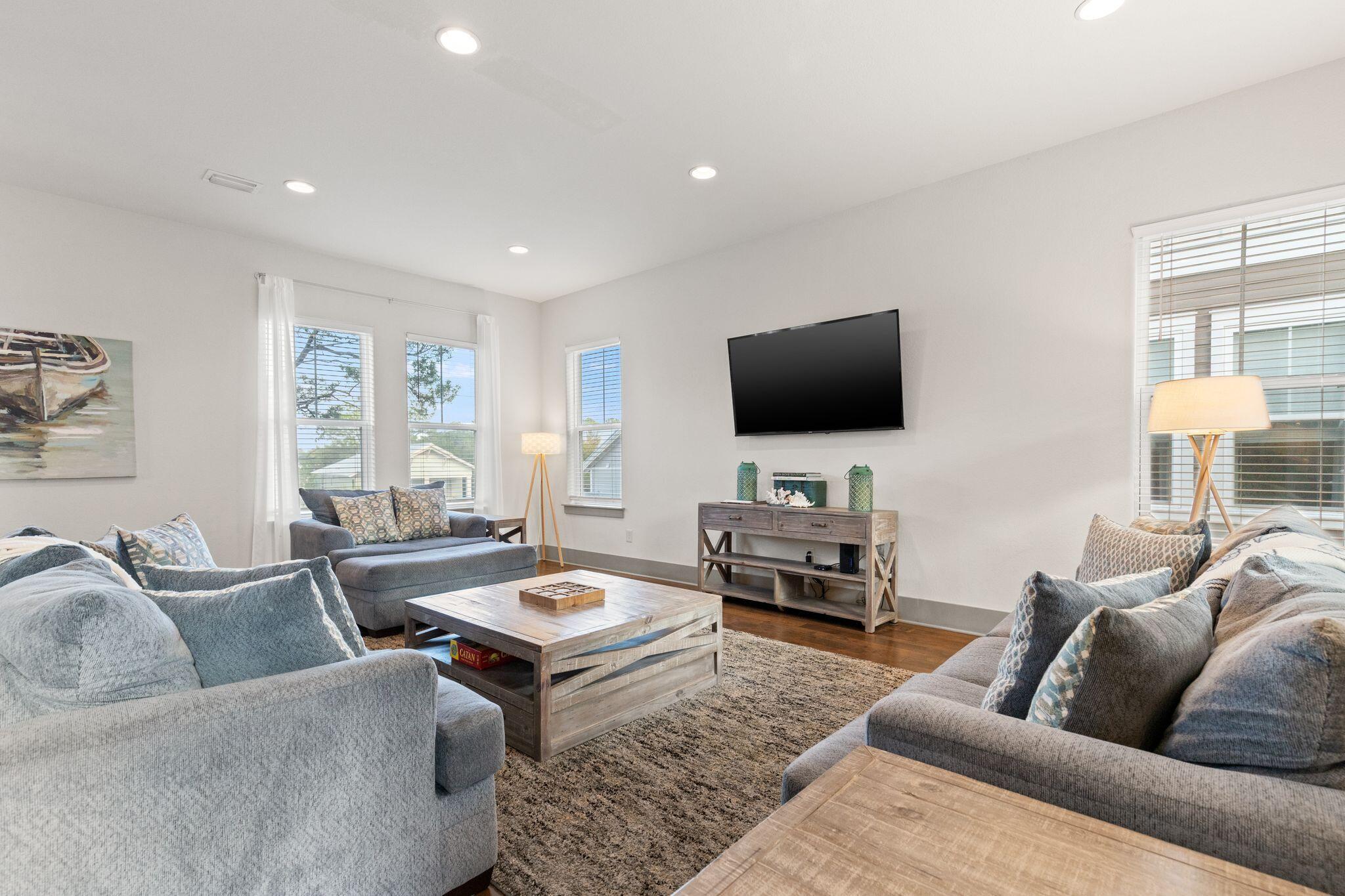 HIGHLAND PARKS - Residential