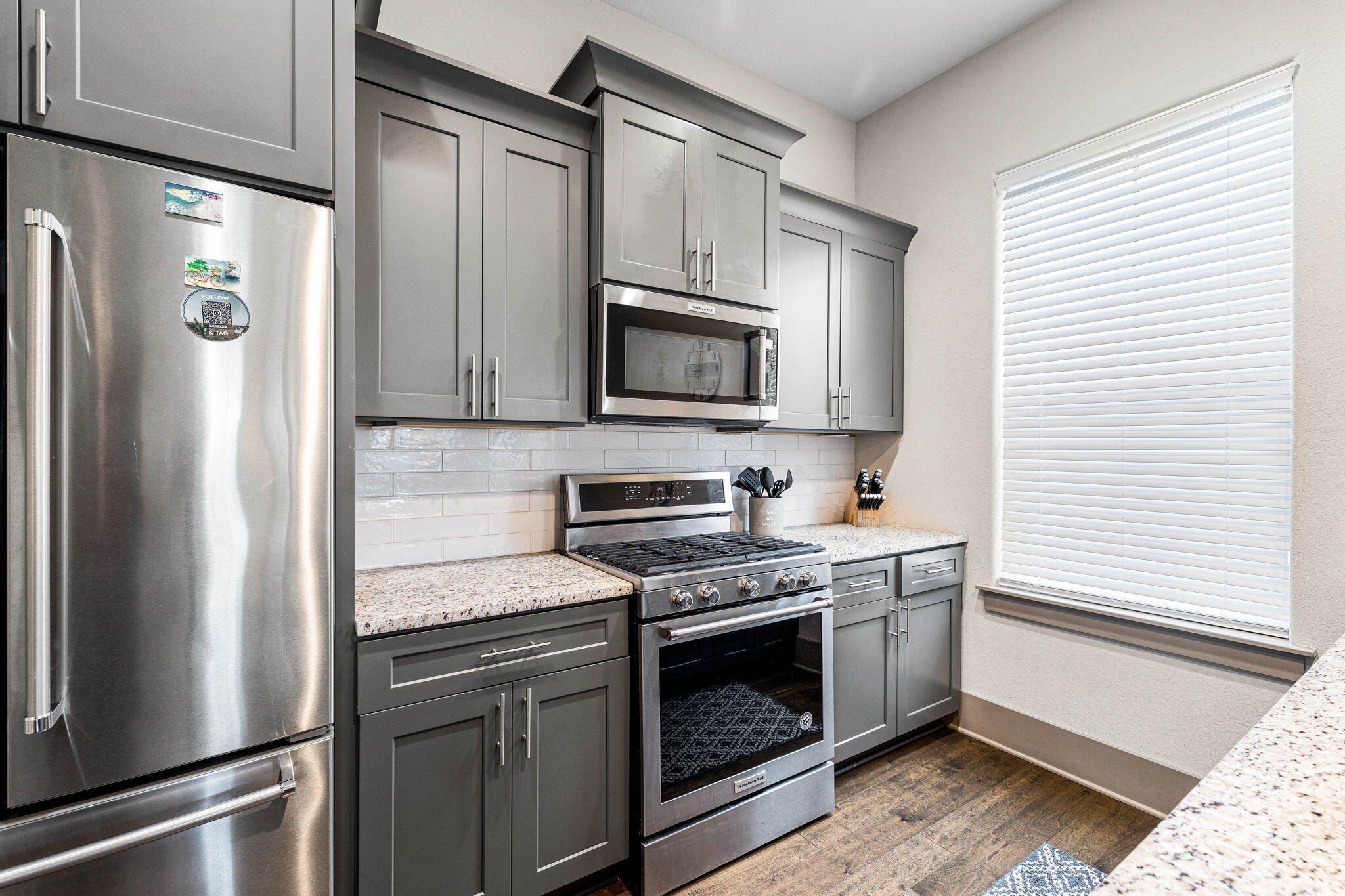 HIGHLAND PARKS - Residential