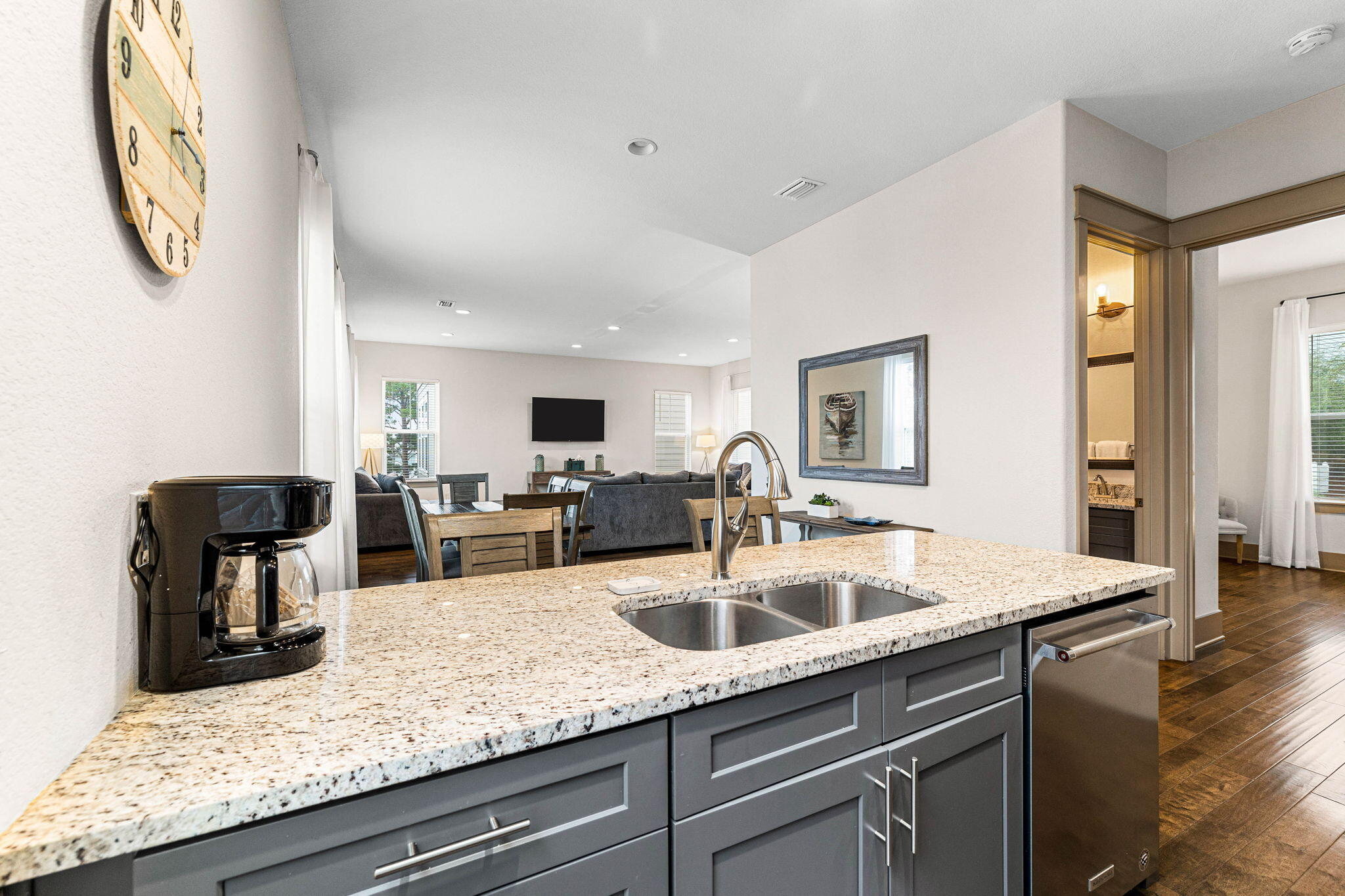 HIGHLAND PARKS - Residential