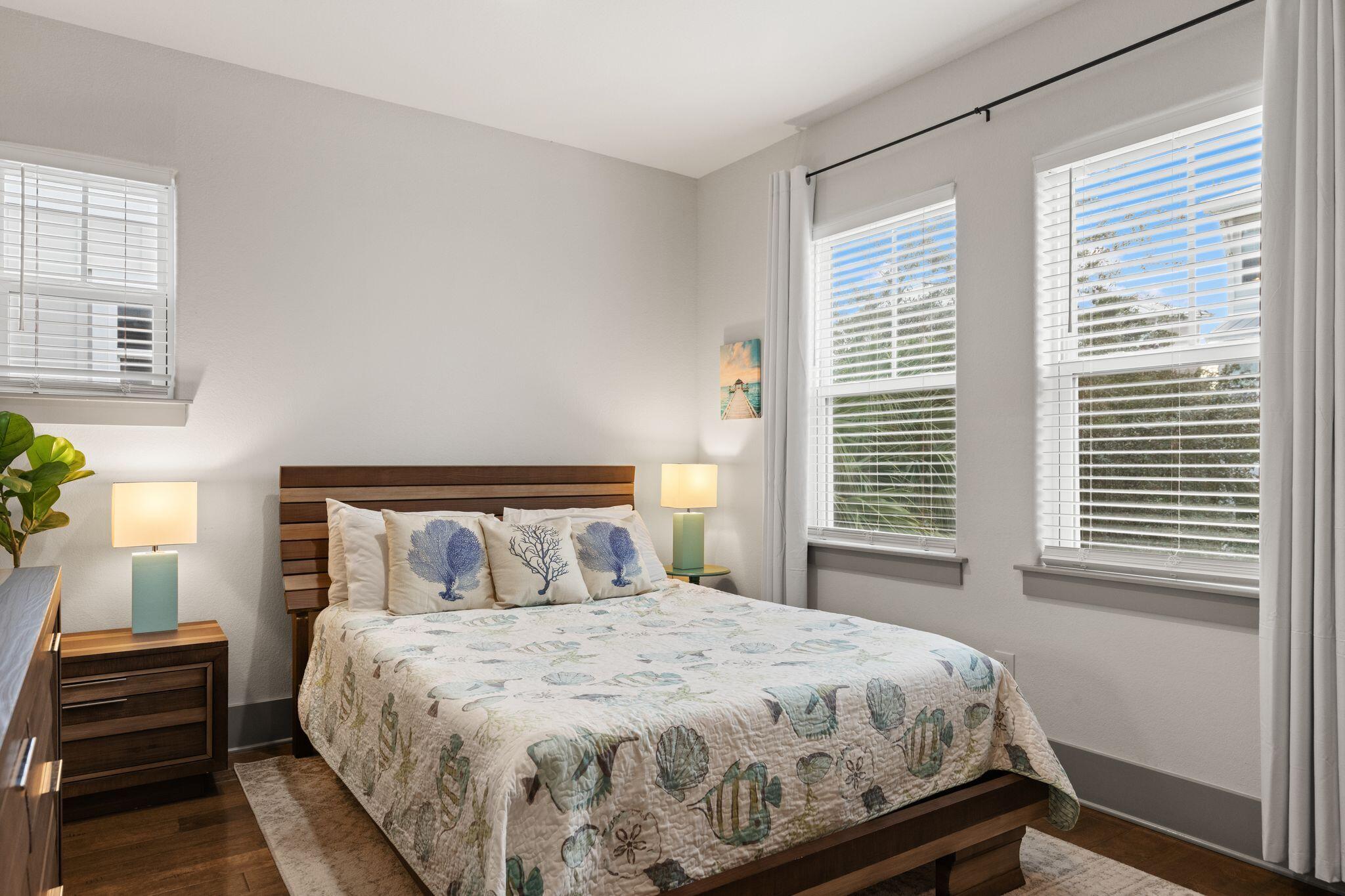 HIGHLAND PARKS - Residential