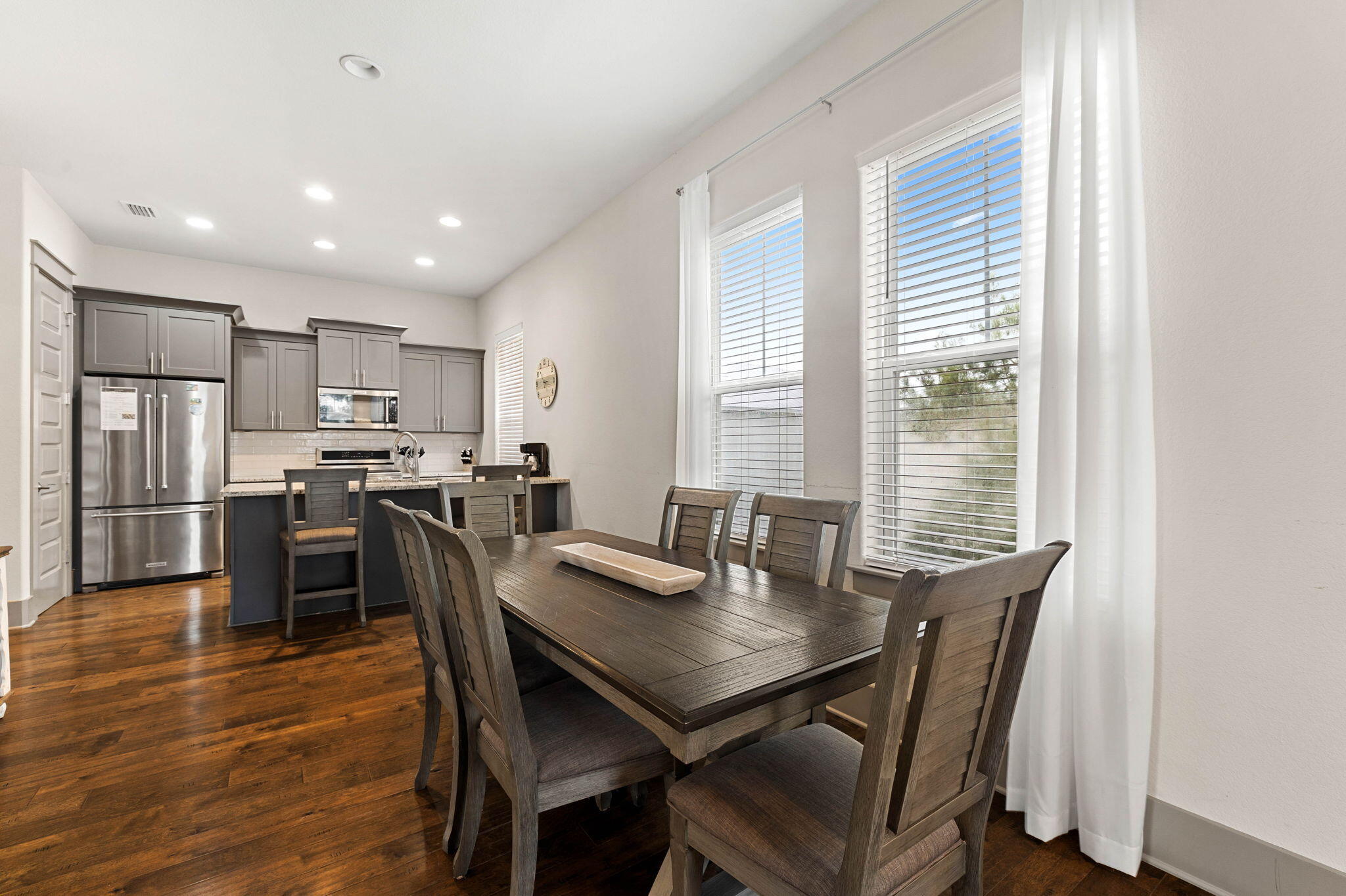 HIGHLAND PARKS - Residential