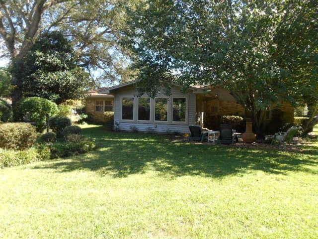 Country Club Estates - Residential