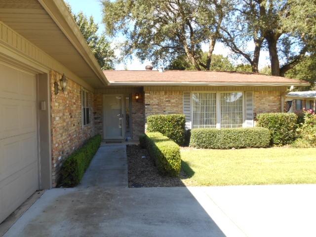 Country Club Estates - Residential