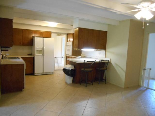 Country Club Estates - Residential