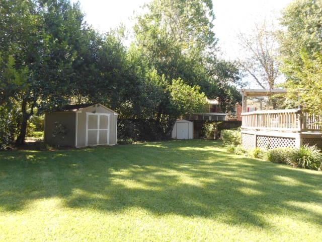 Country Club Estates - Residential